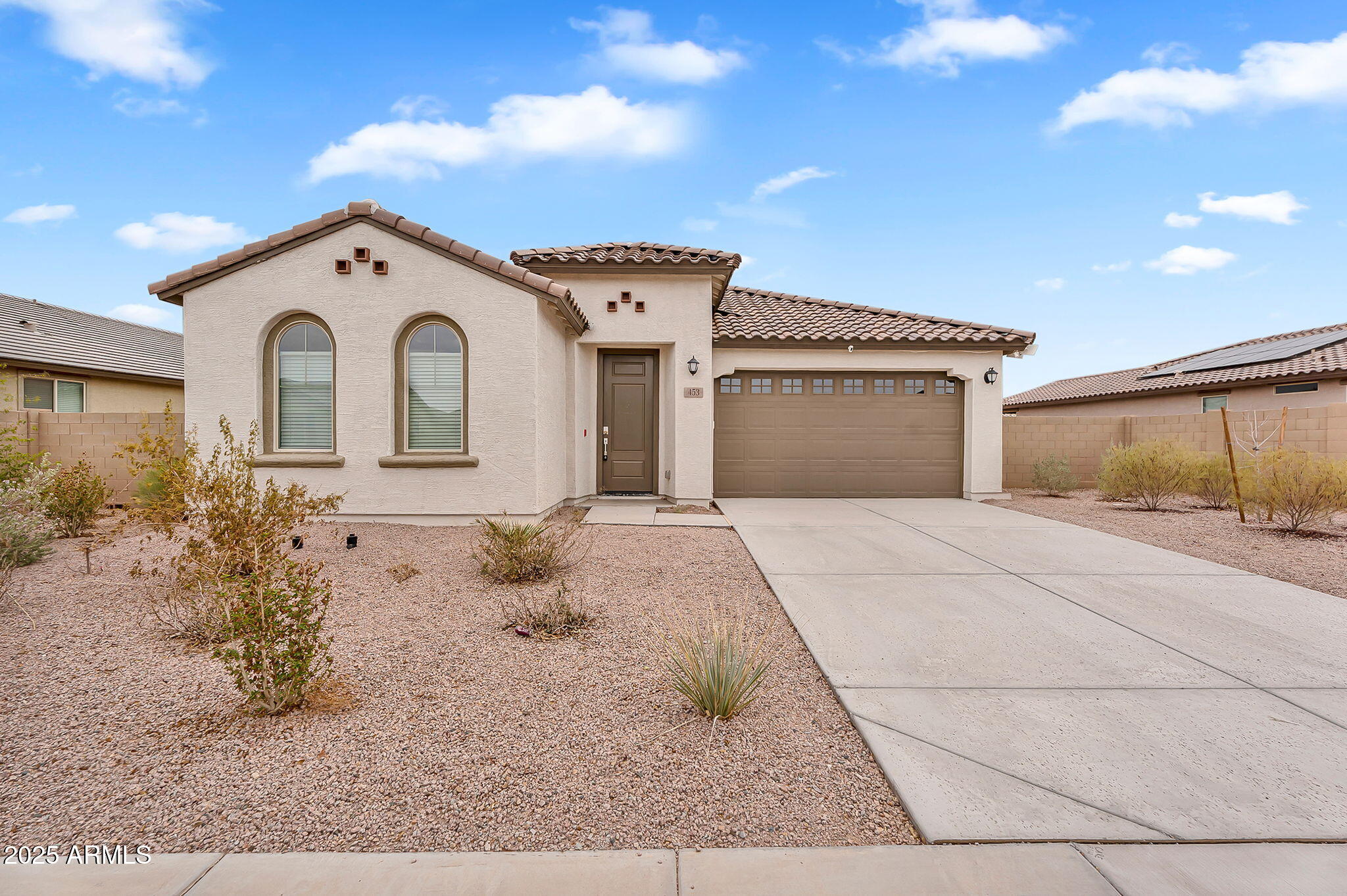 453 E WILEY Way