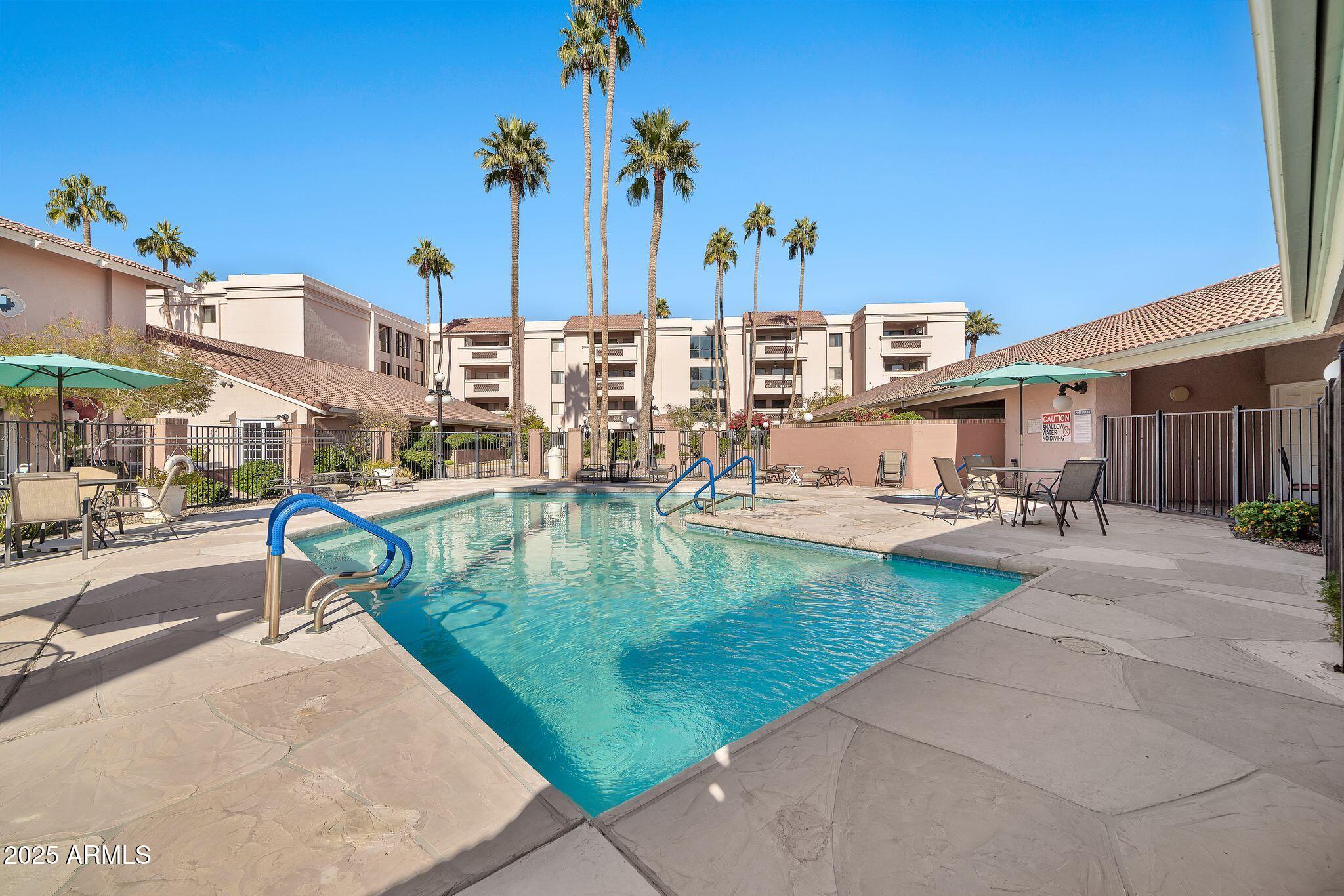 4141 N 31ST Street, 414