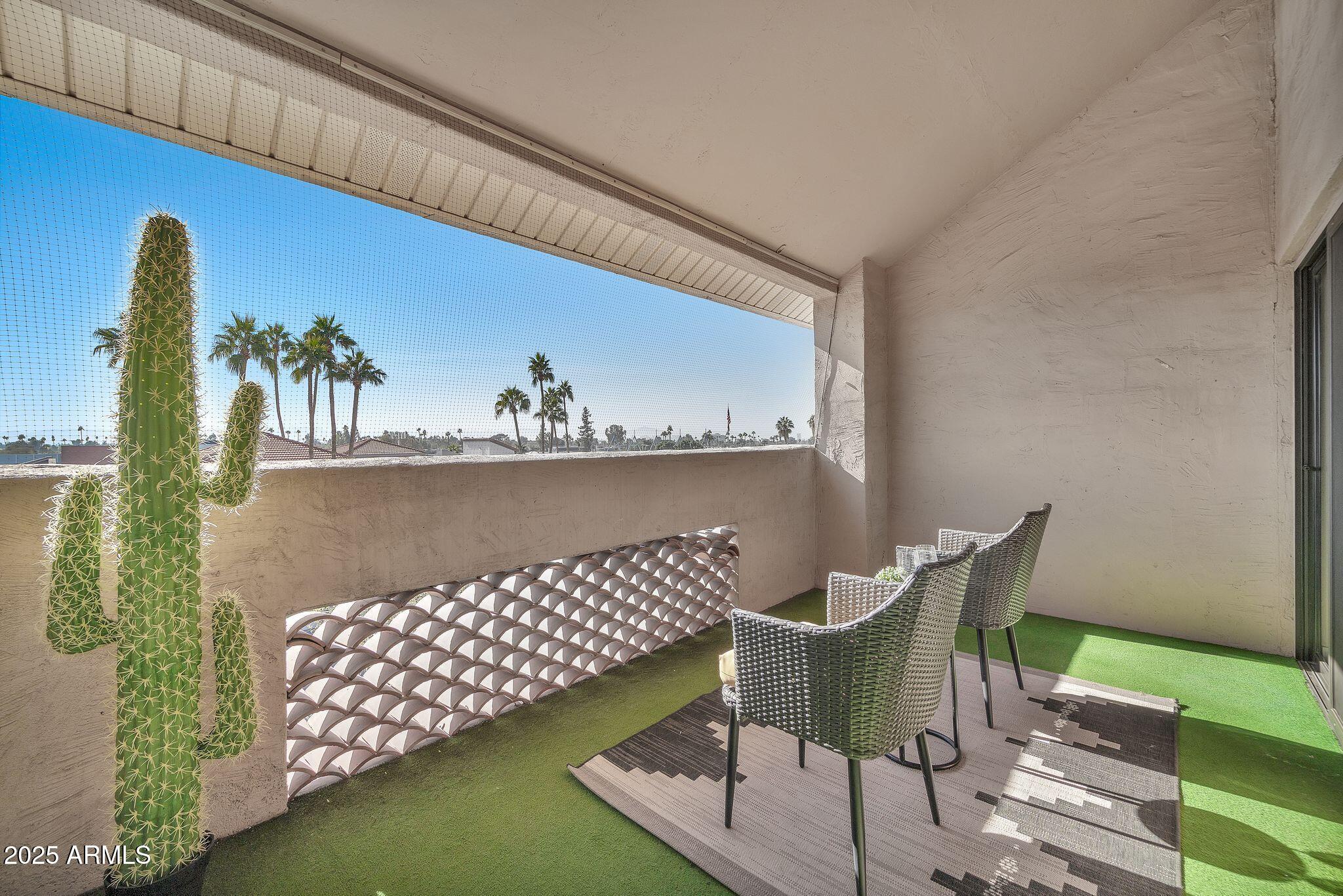 4141 N 31ST Street, 414