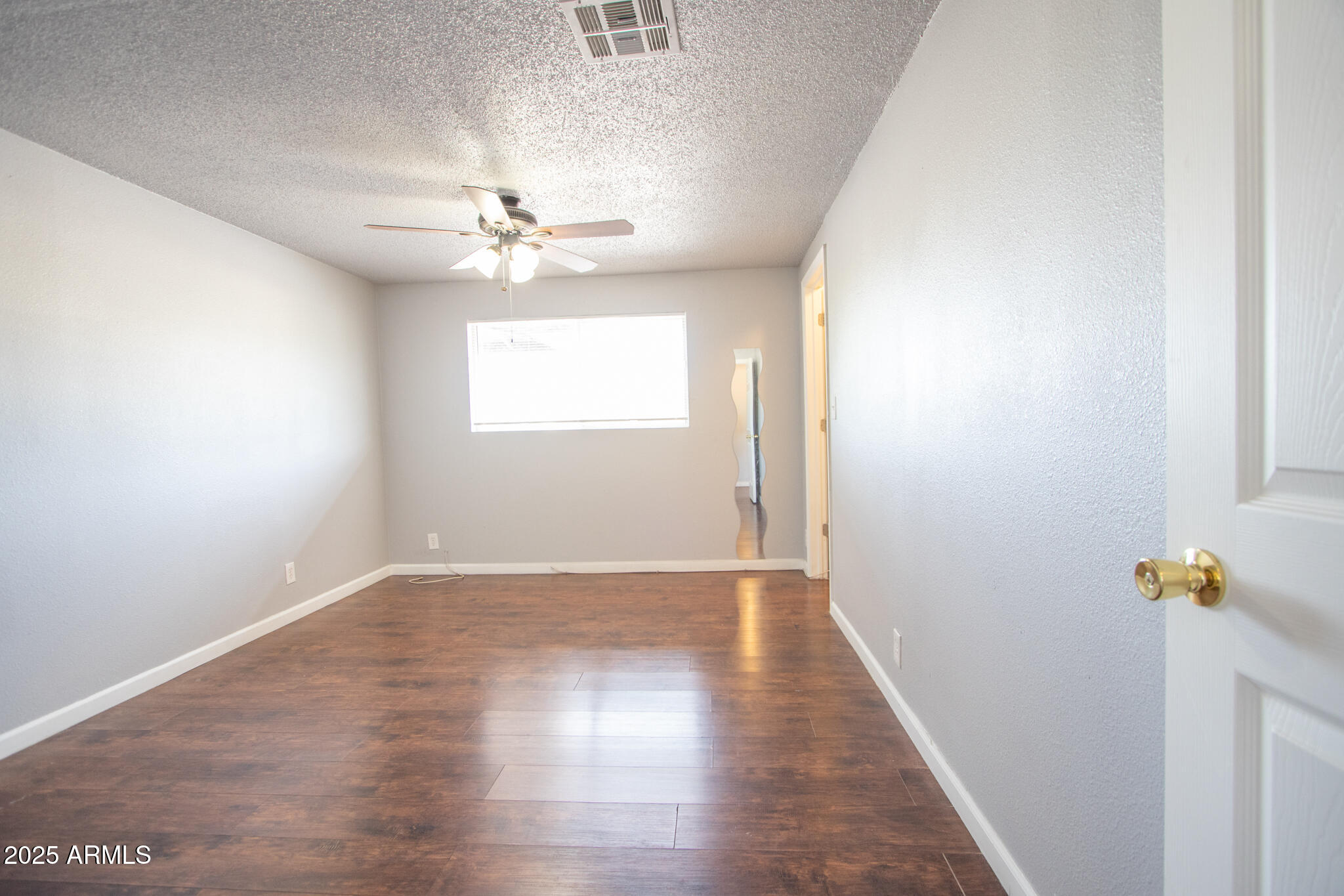 2646 E WILLETTA Street