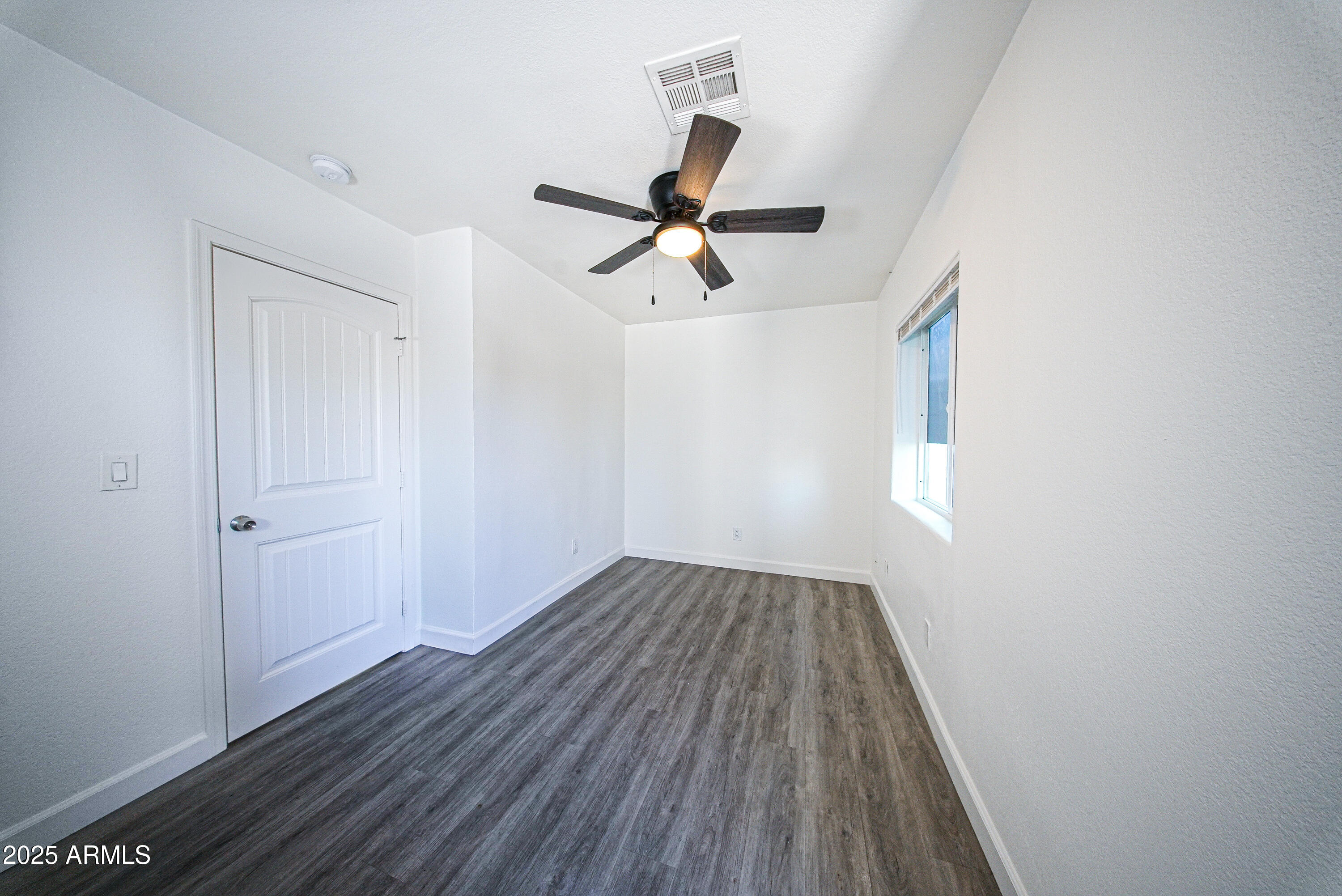 2646 E WILLETTA Street