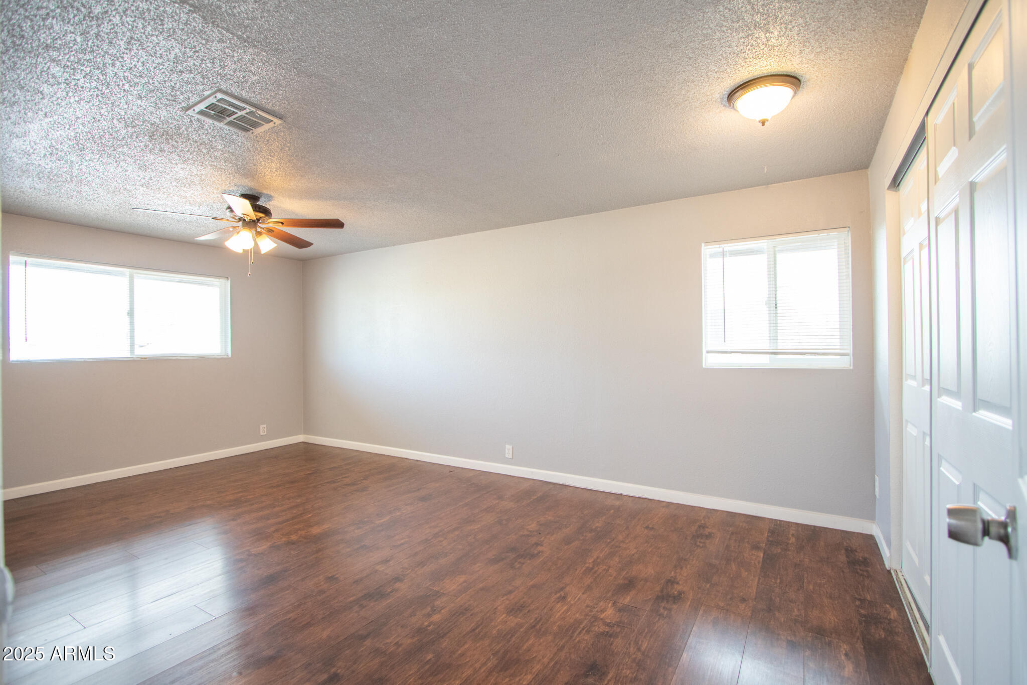 2646 E WILLETTA Street