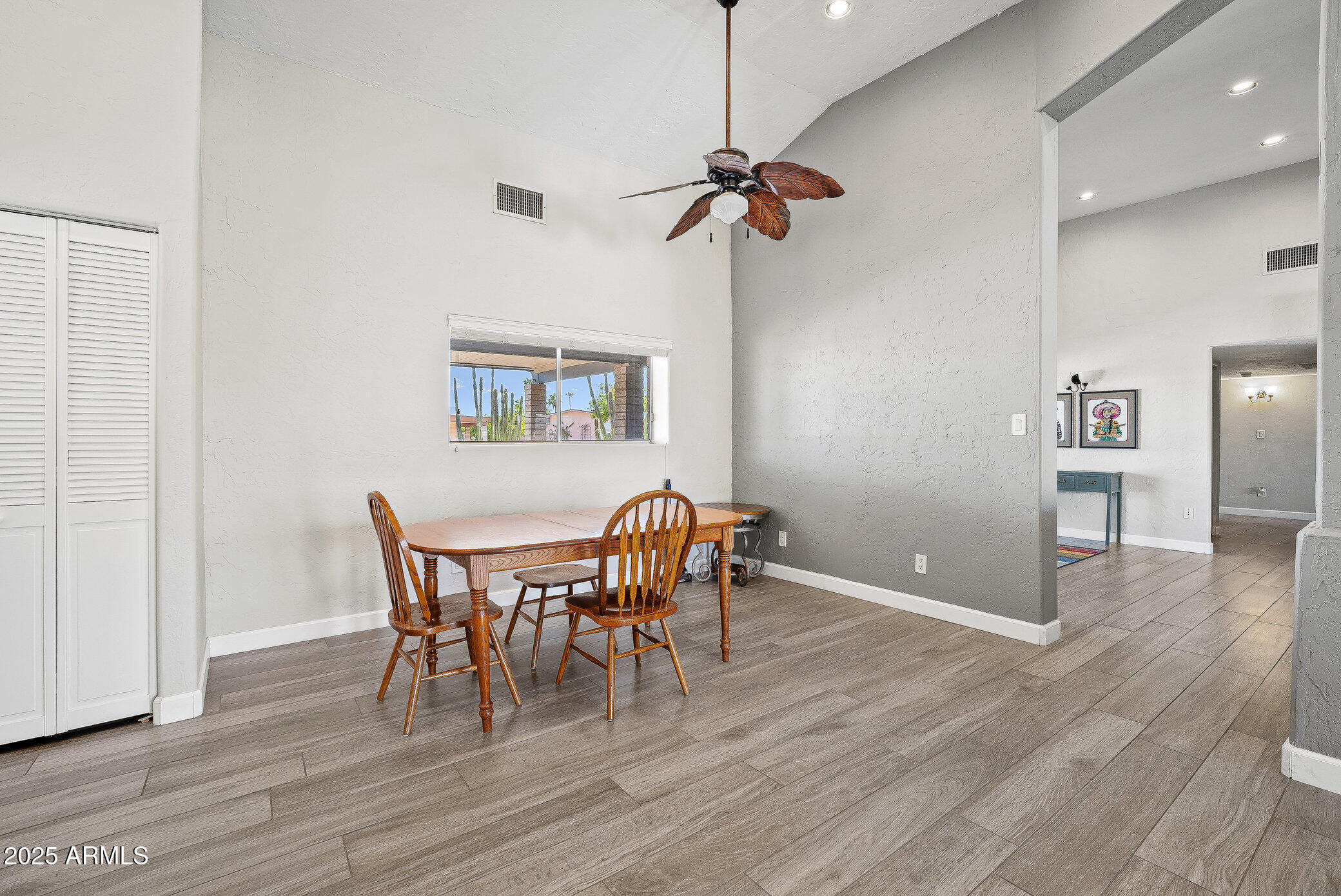 2960 E LARKSPUR Drive