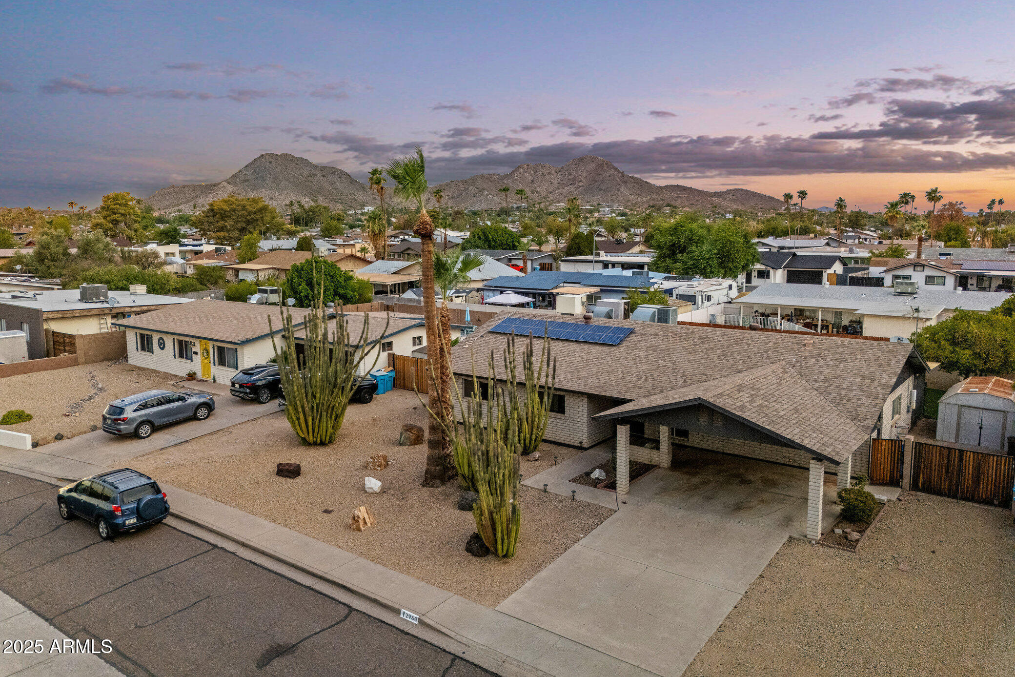 2960 E LARKSPUR Drive