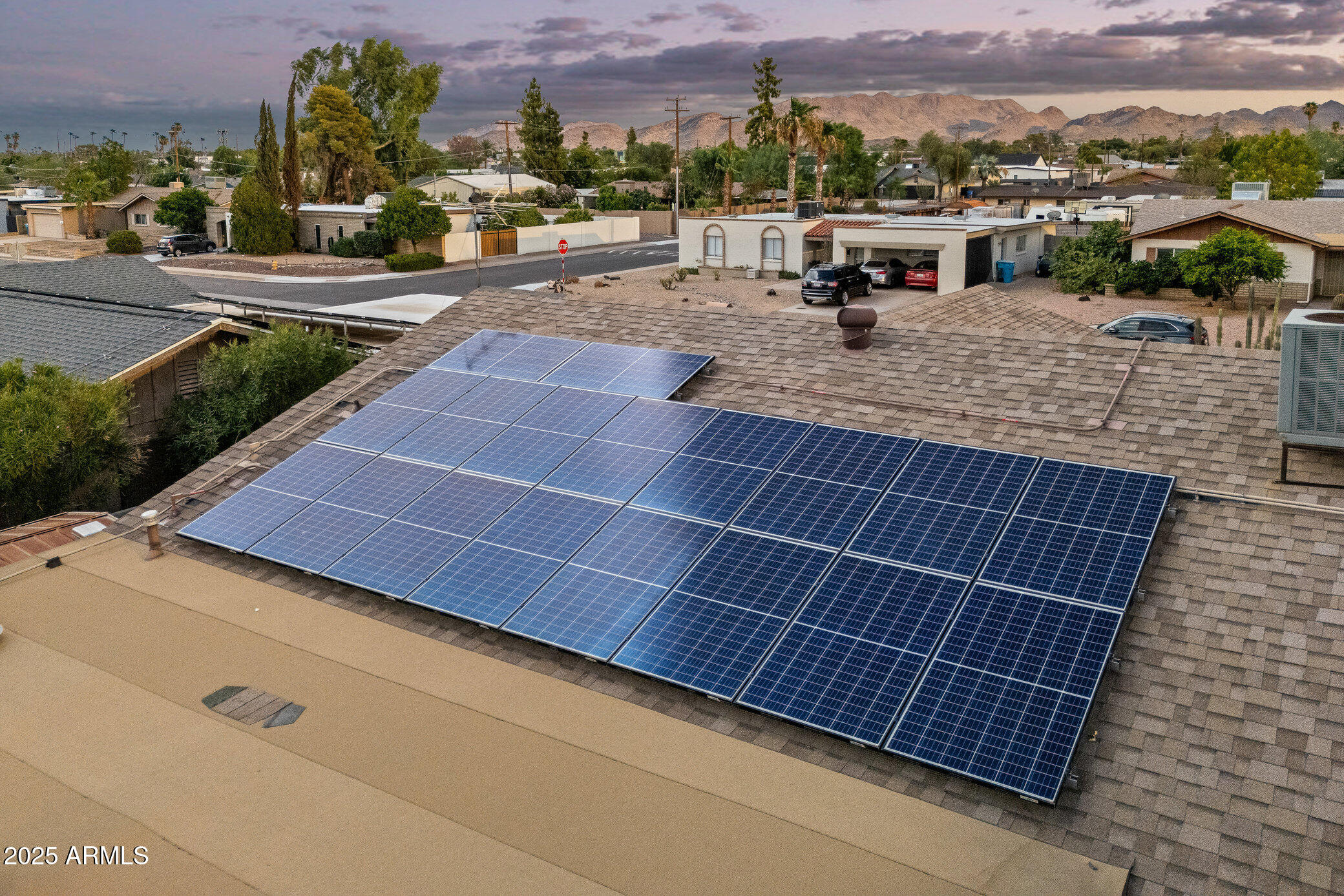 2960 E LARKSPUR Drive