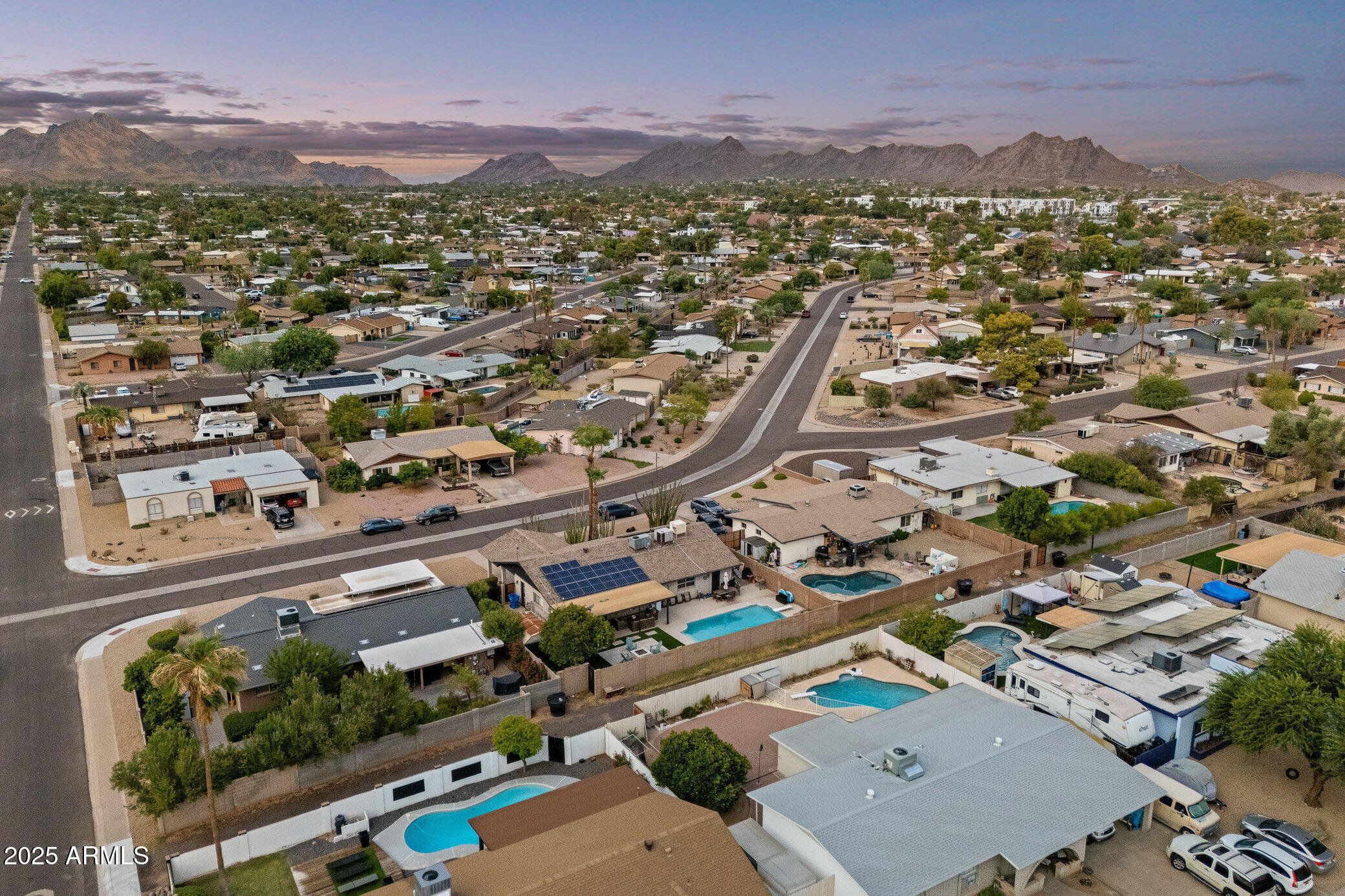 2960 E LARKSPUR Drive