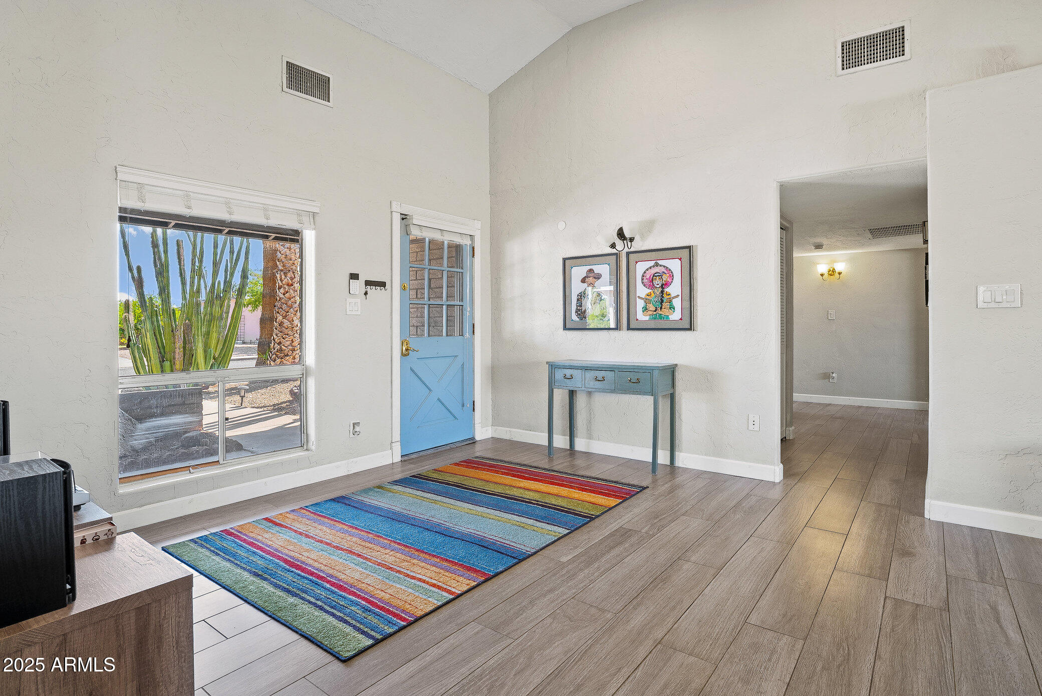 2960 E LARKSPUR Drive