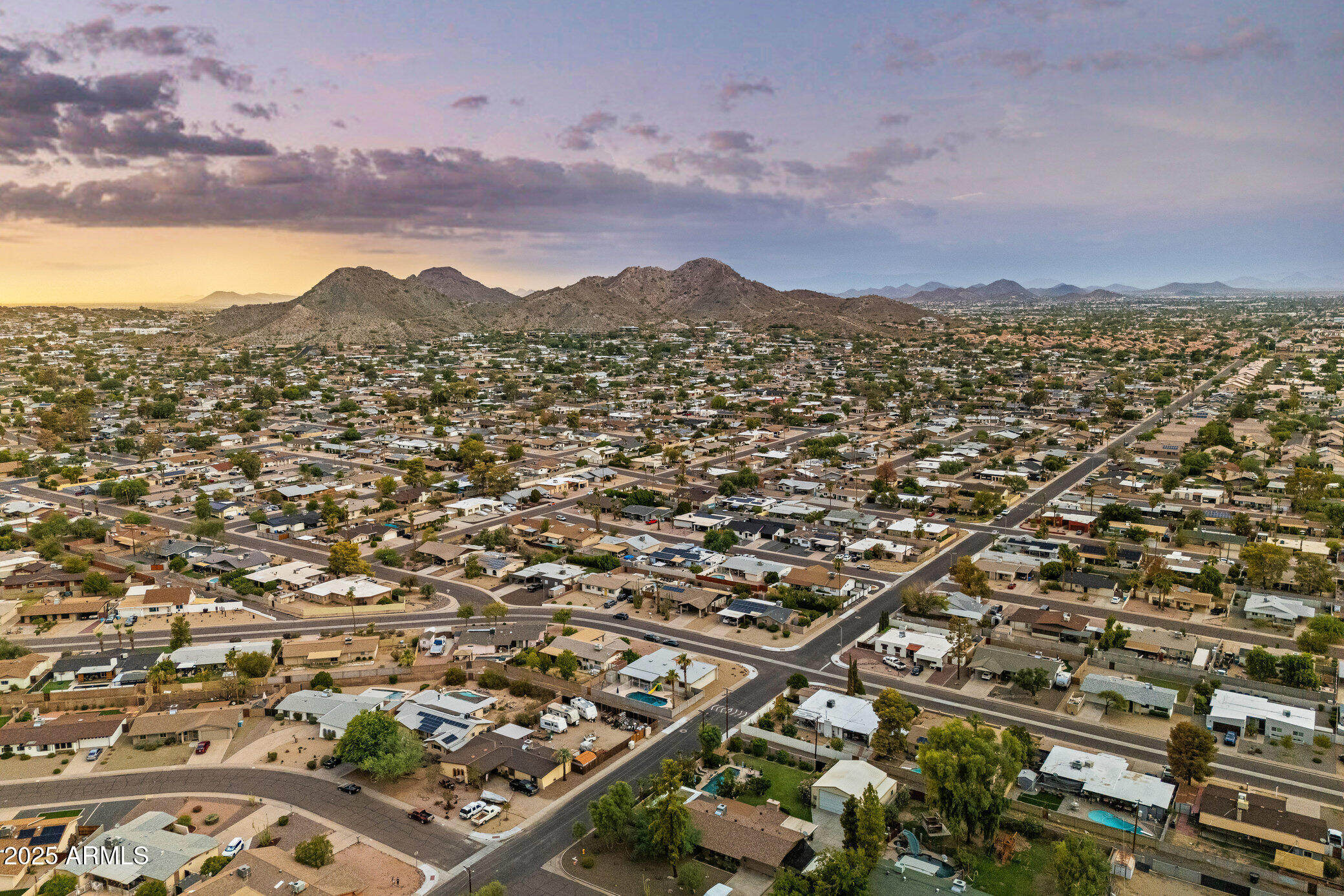 2960 E LARKSPUR Drive