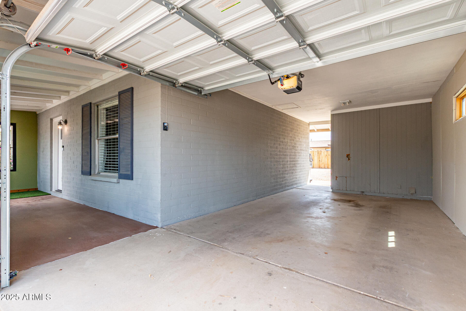 753 N 96TH Street