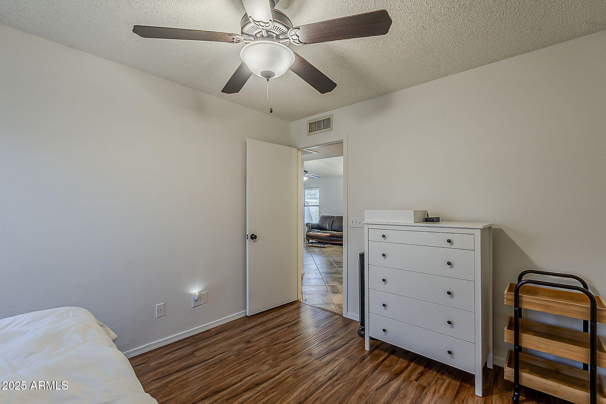 1322 S PARKCREST Street