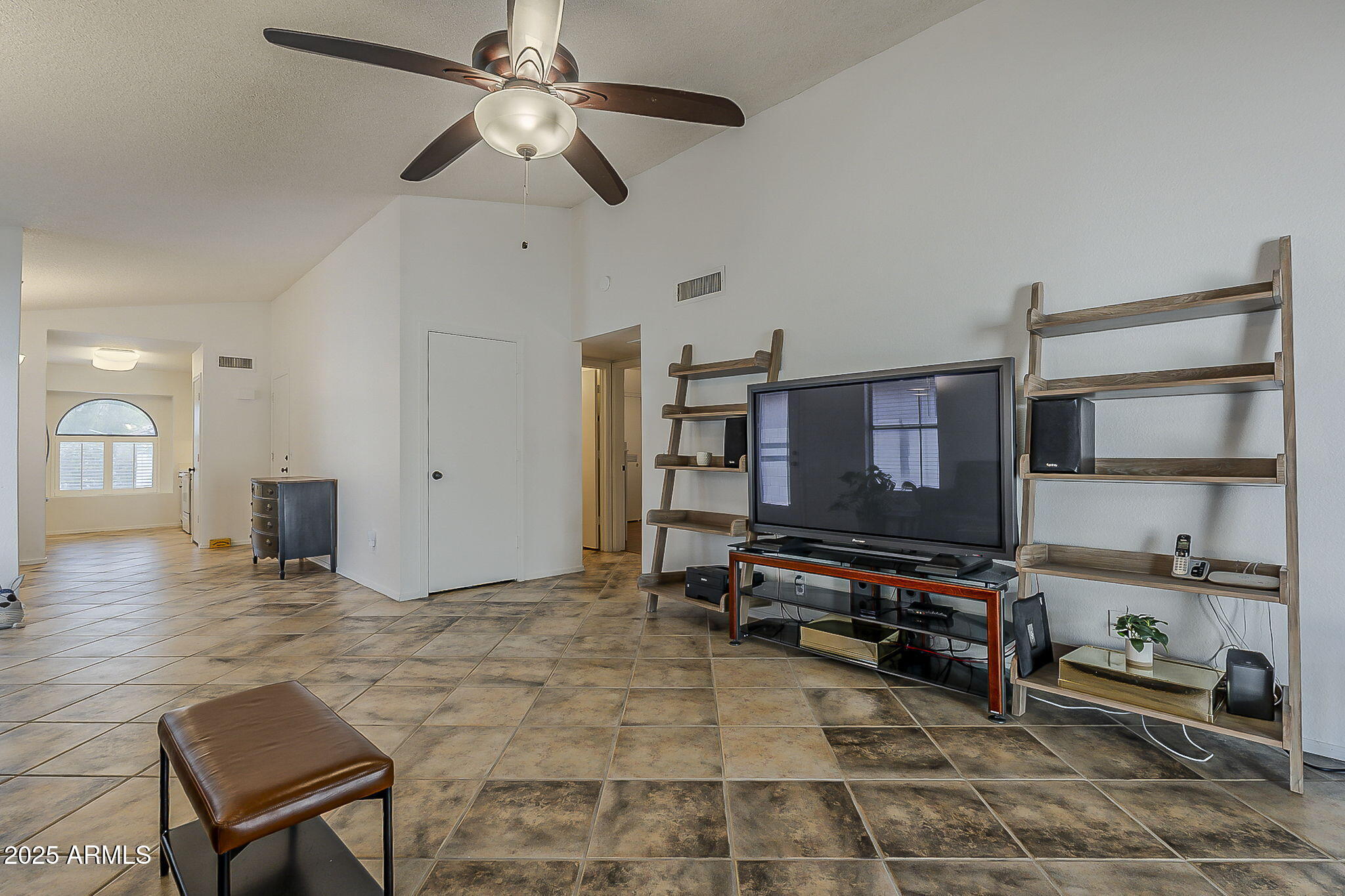 1322 S PARKCREST Street