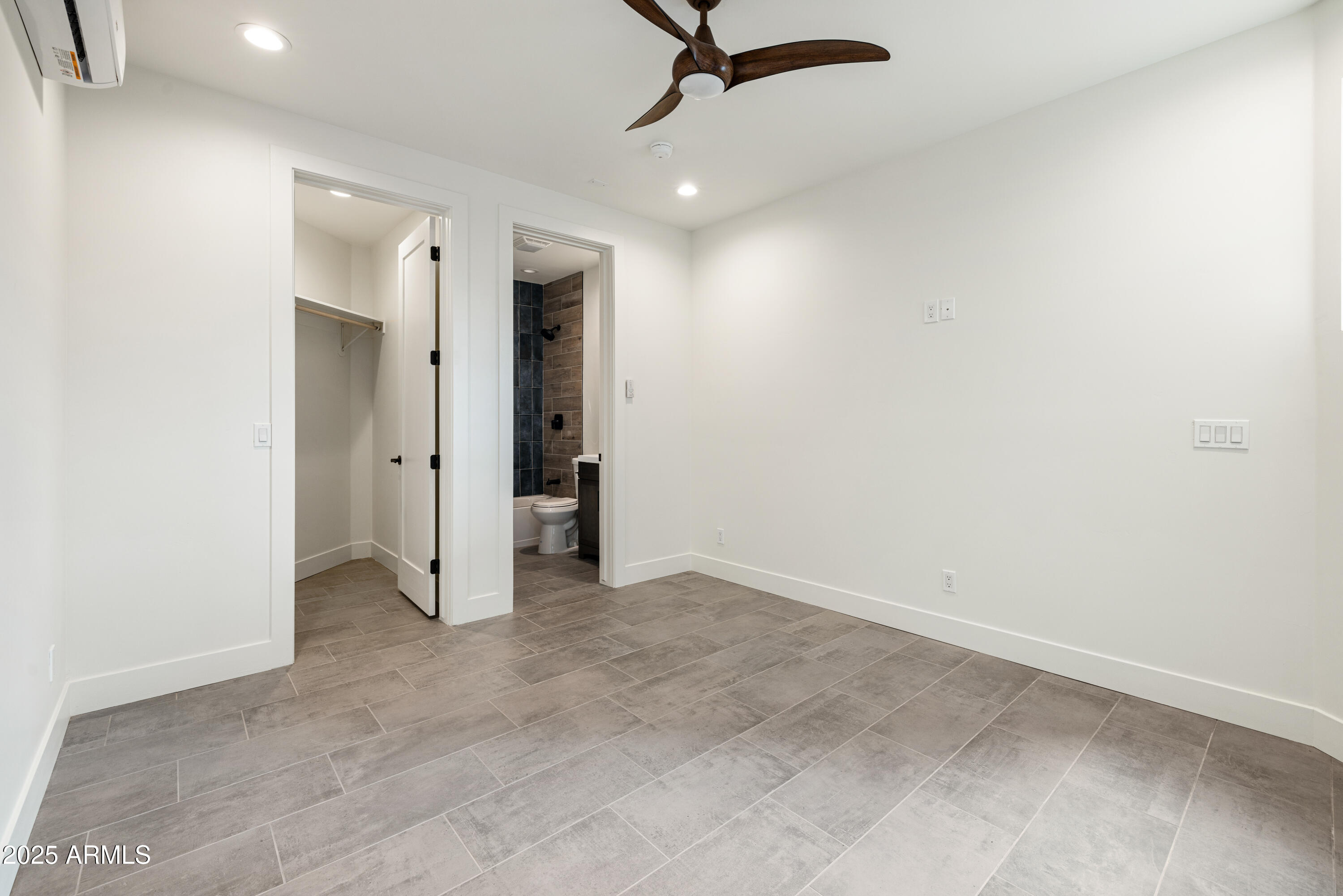 13036 N 23RD Place