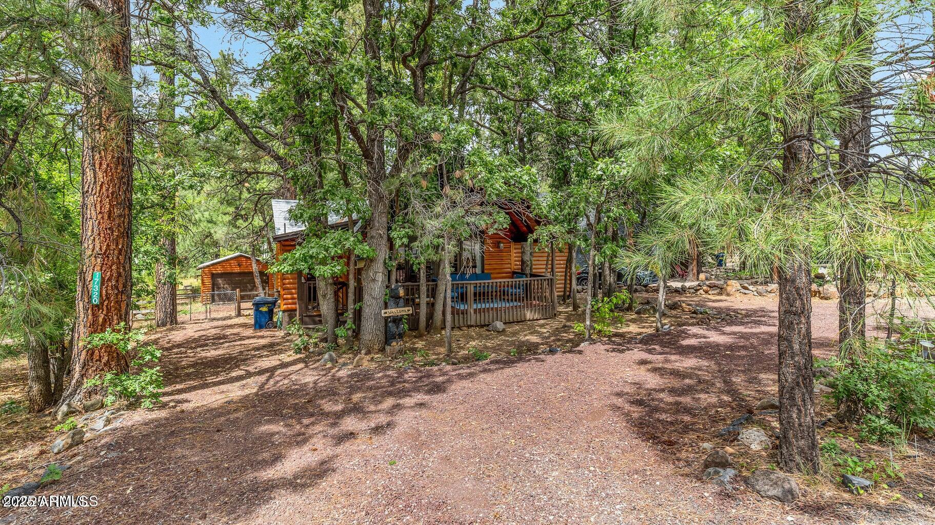 17320 S MESCALERO Drive