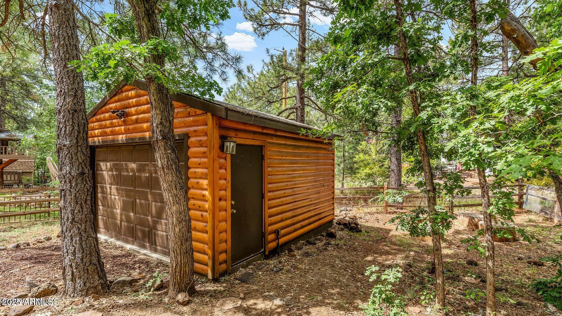 17320 S MESCALERO Drive