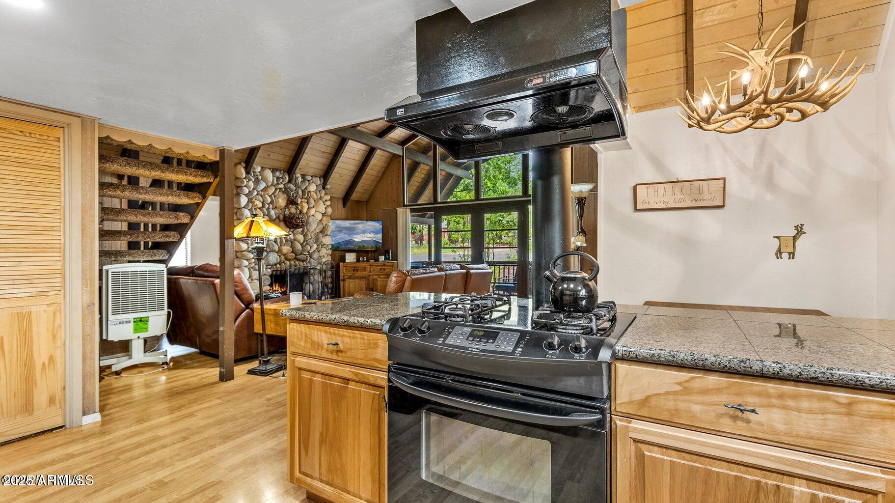 17320 S MESCALERO Drive