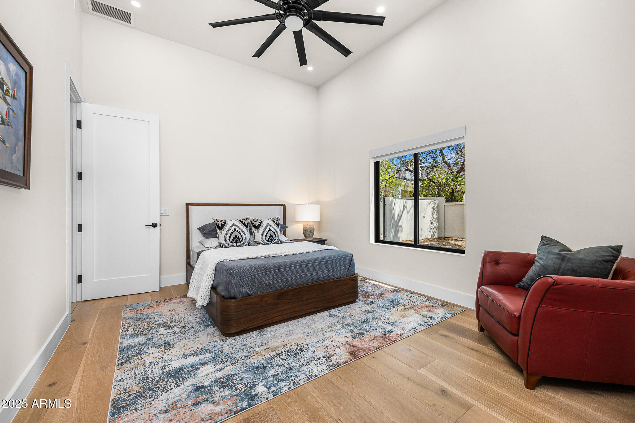 7001 E CABALLO Circle