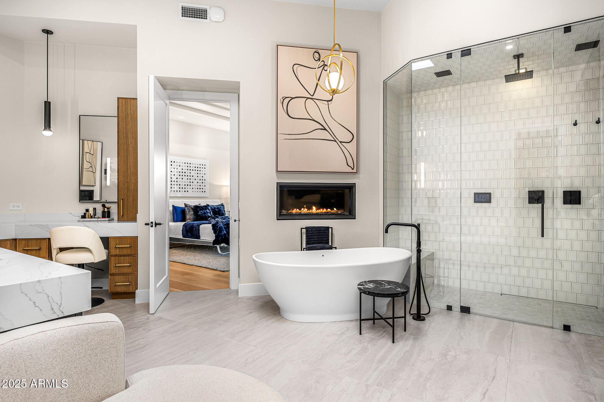 7001 E CABALLO Circle