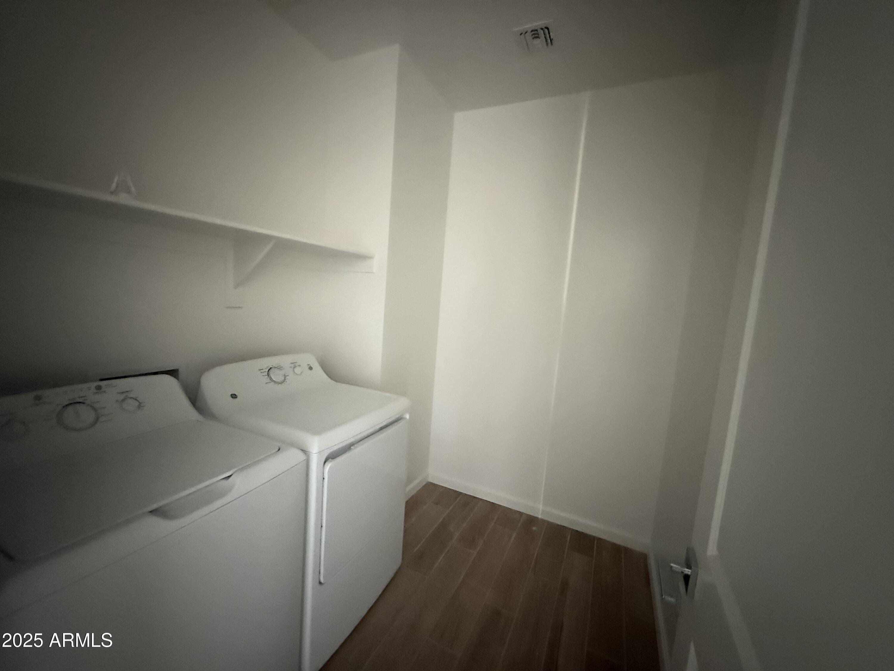 6498 E FIDDLENECK Way