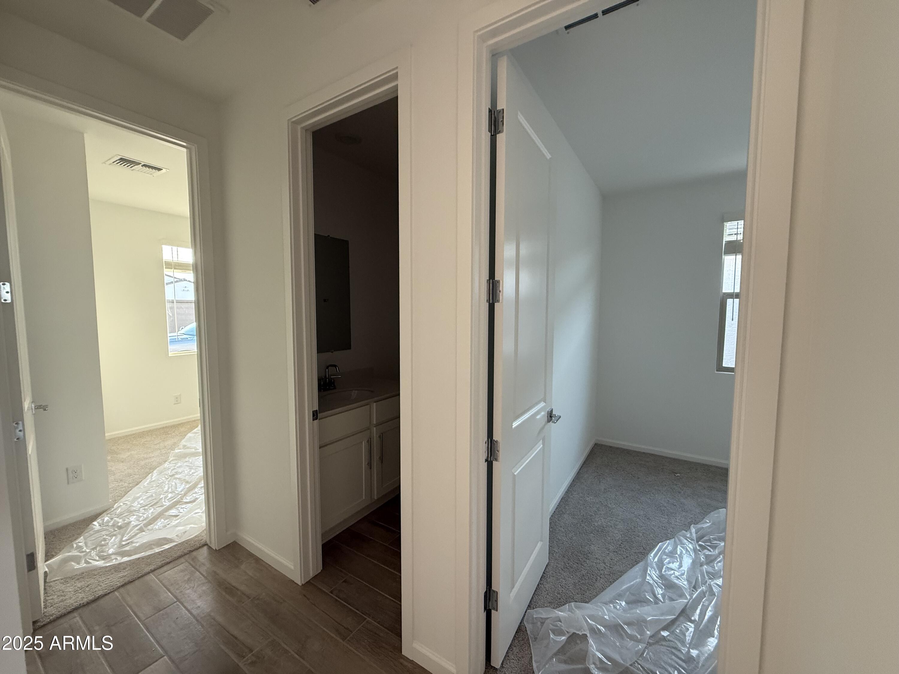 6498 E FIDDLENECK Way