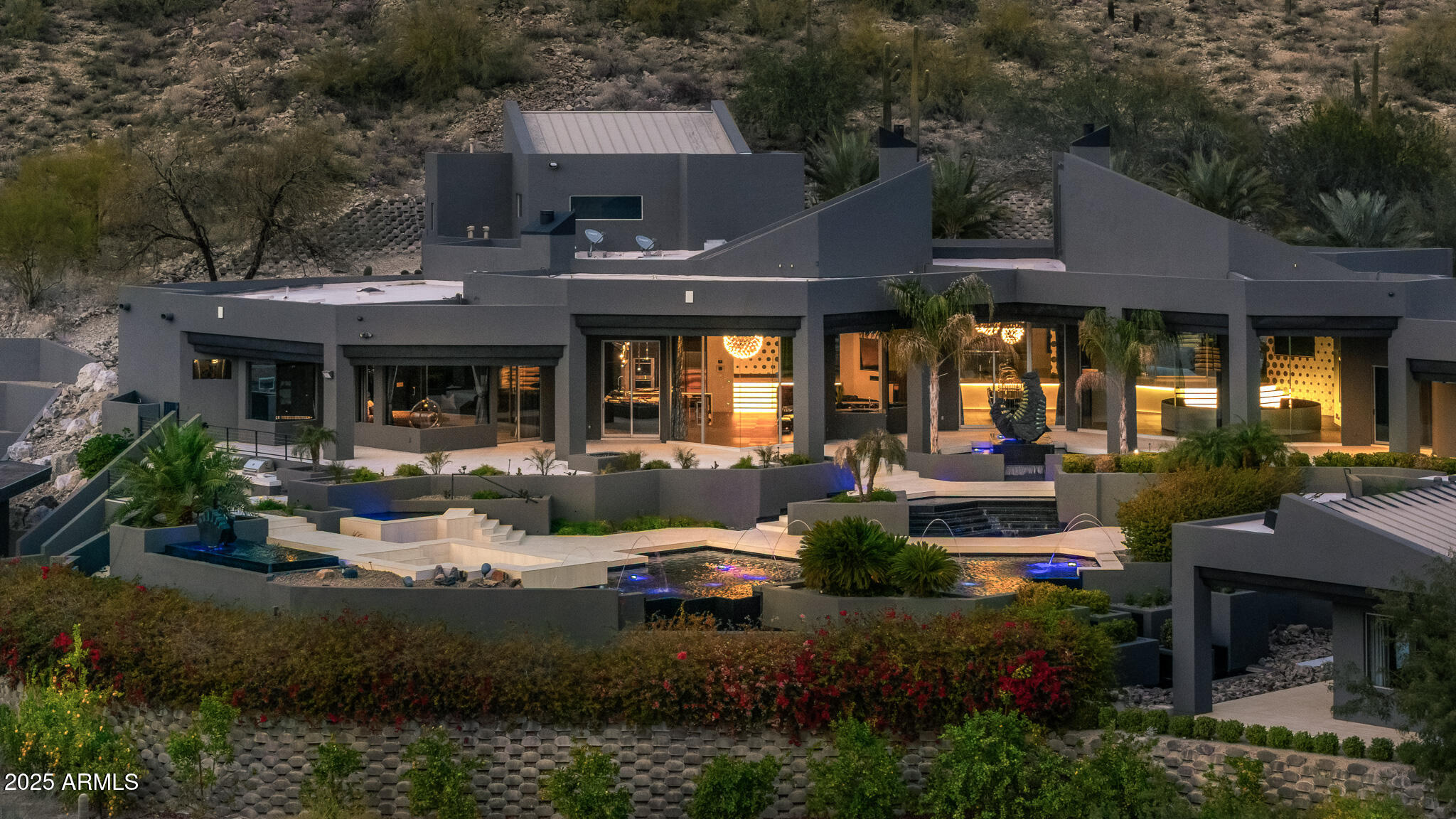 10324 E CALLE DE LAS BRISAS