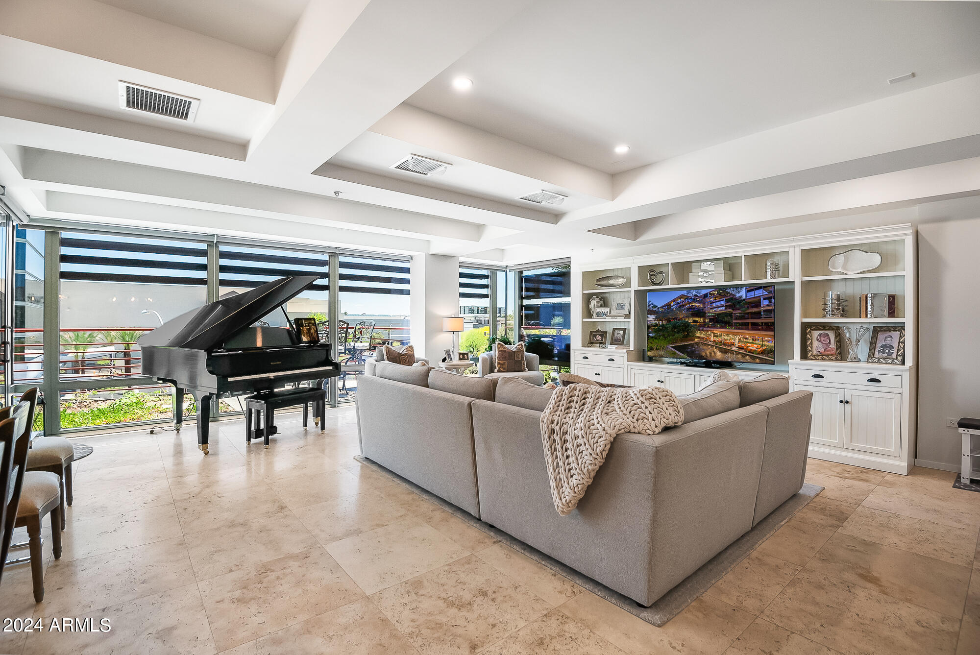 7117 E RANCHO VISTA Drive, 4011