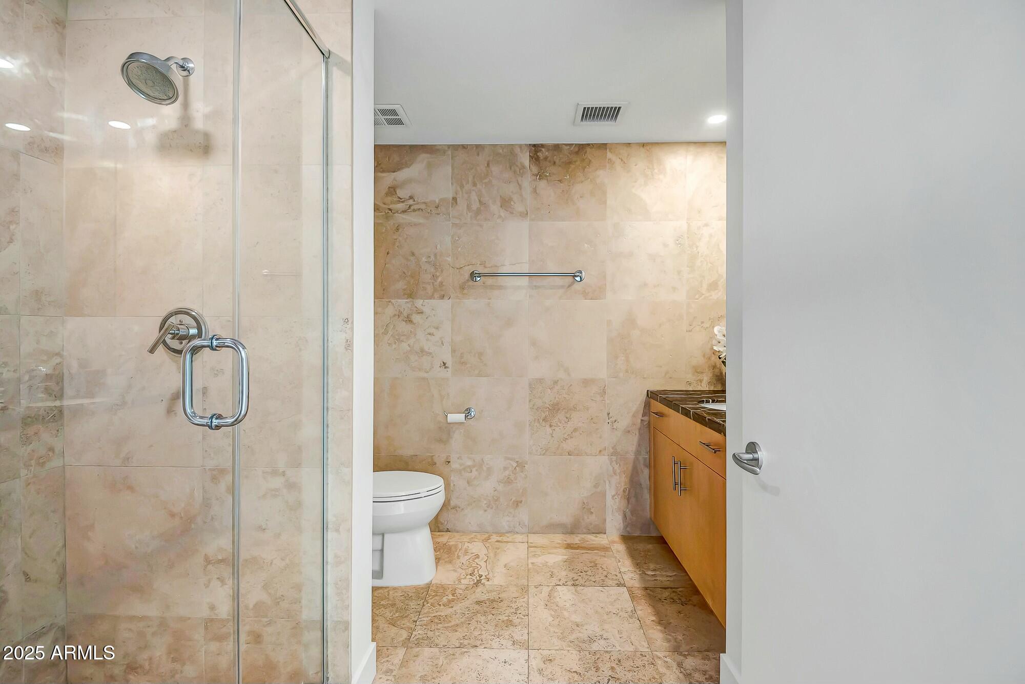 7121 E RANCHO VISTA Drive, 5011