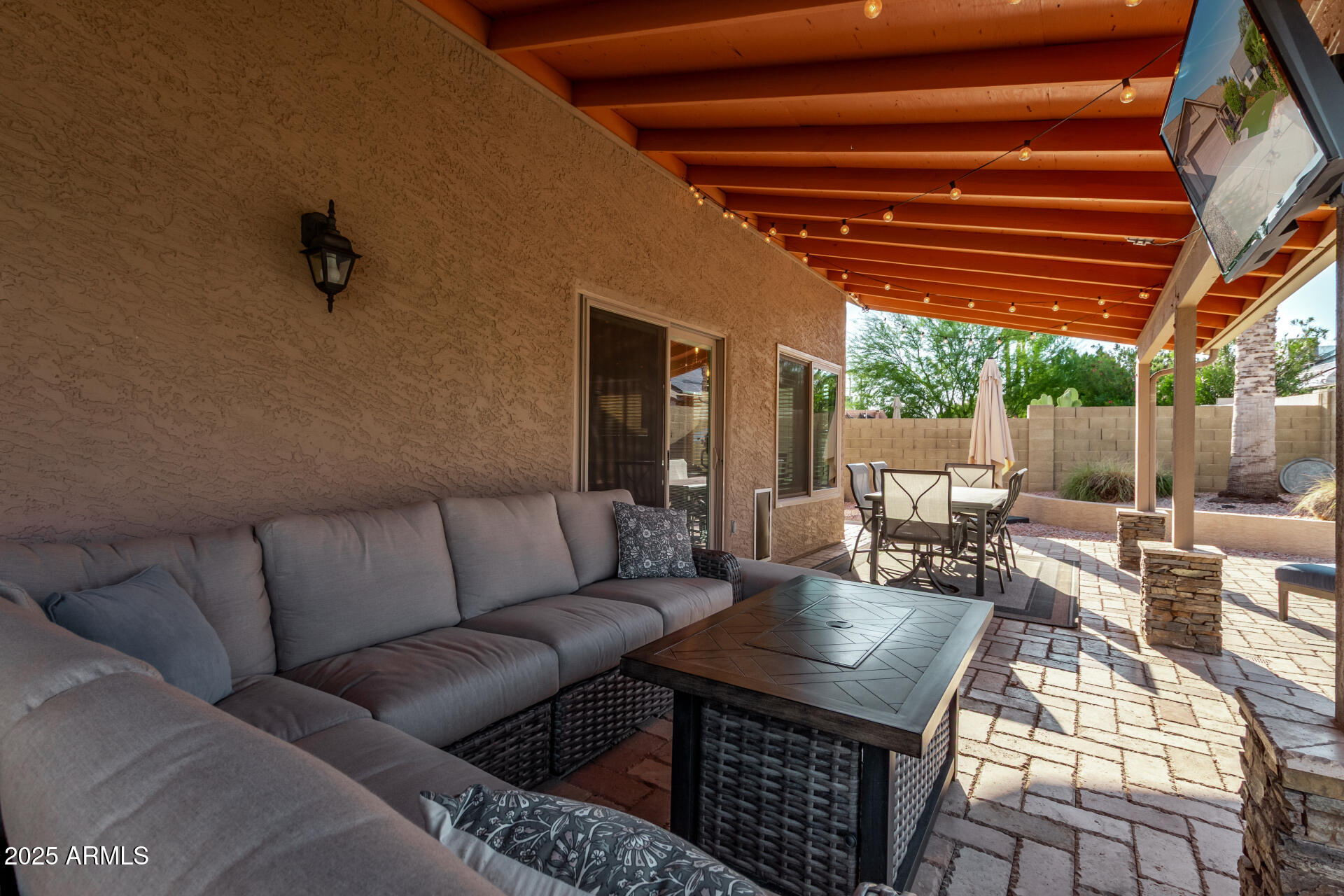 3922 E MARCONI Avenue