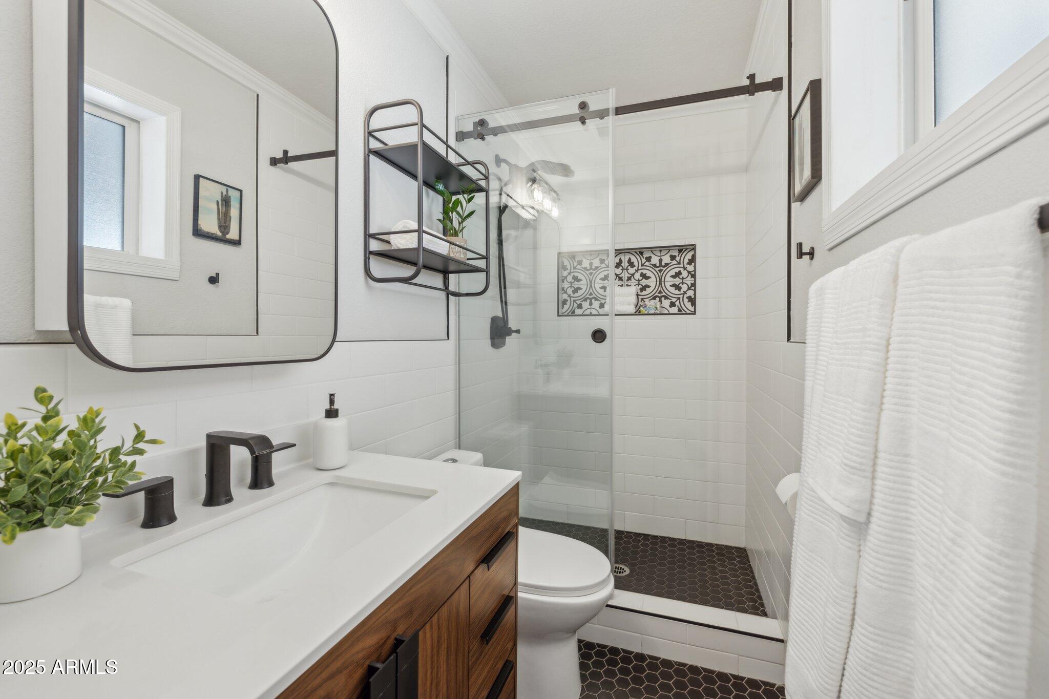 6926 E CULVER Street