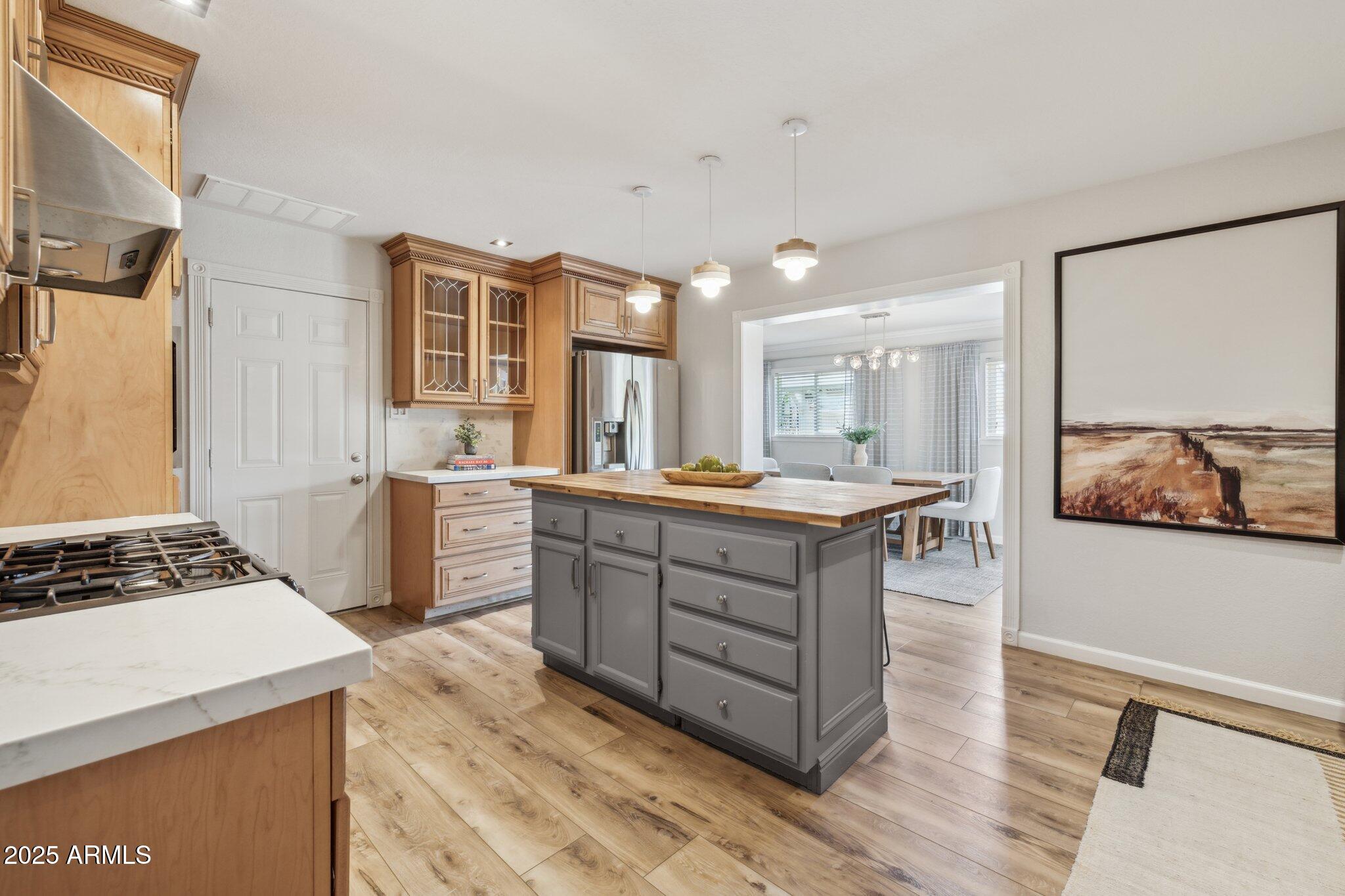 6926 E CULVER Street