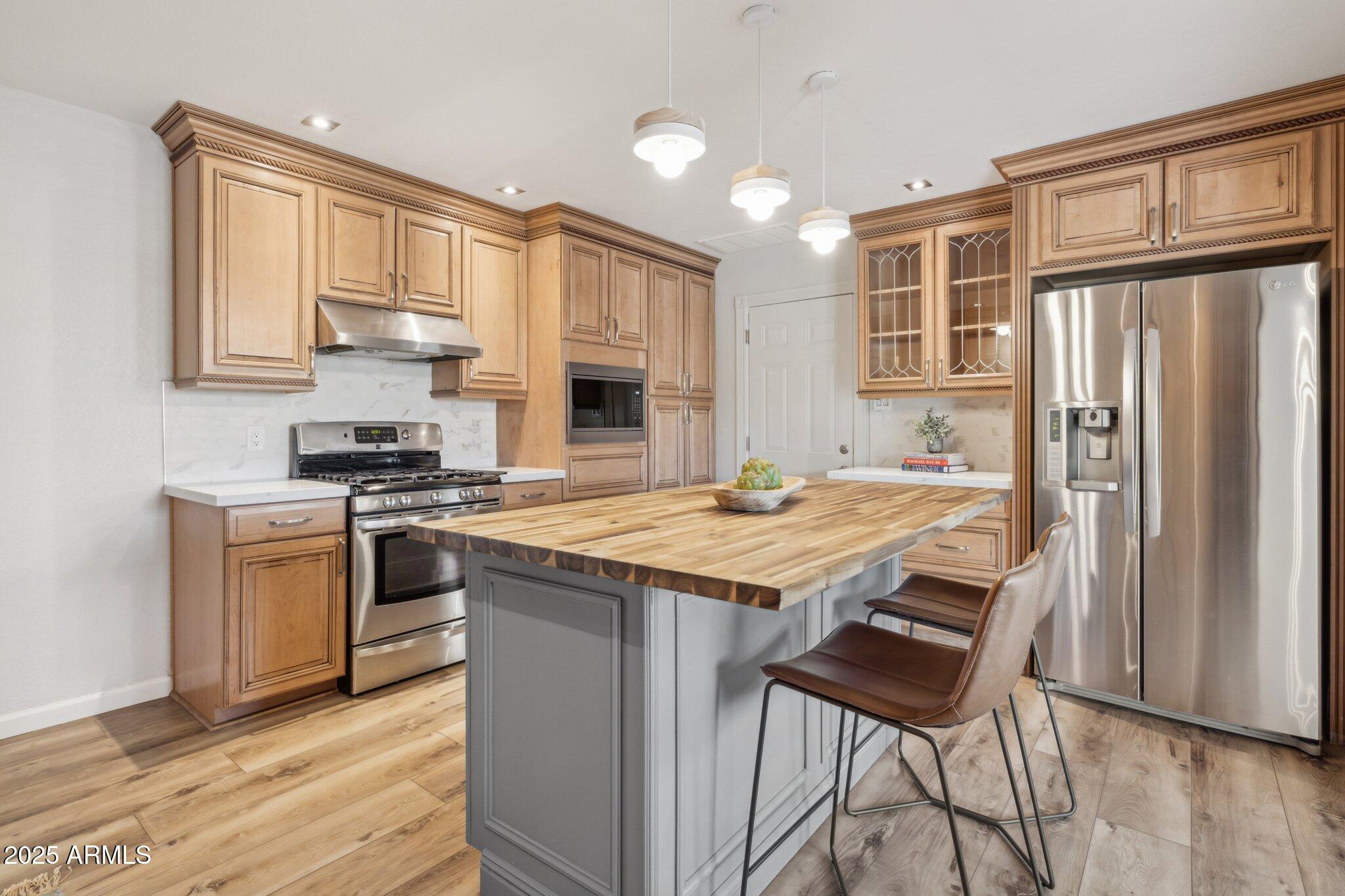 6926 E CULVER Street