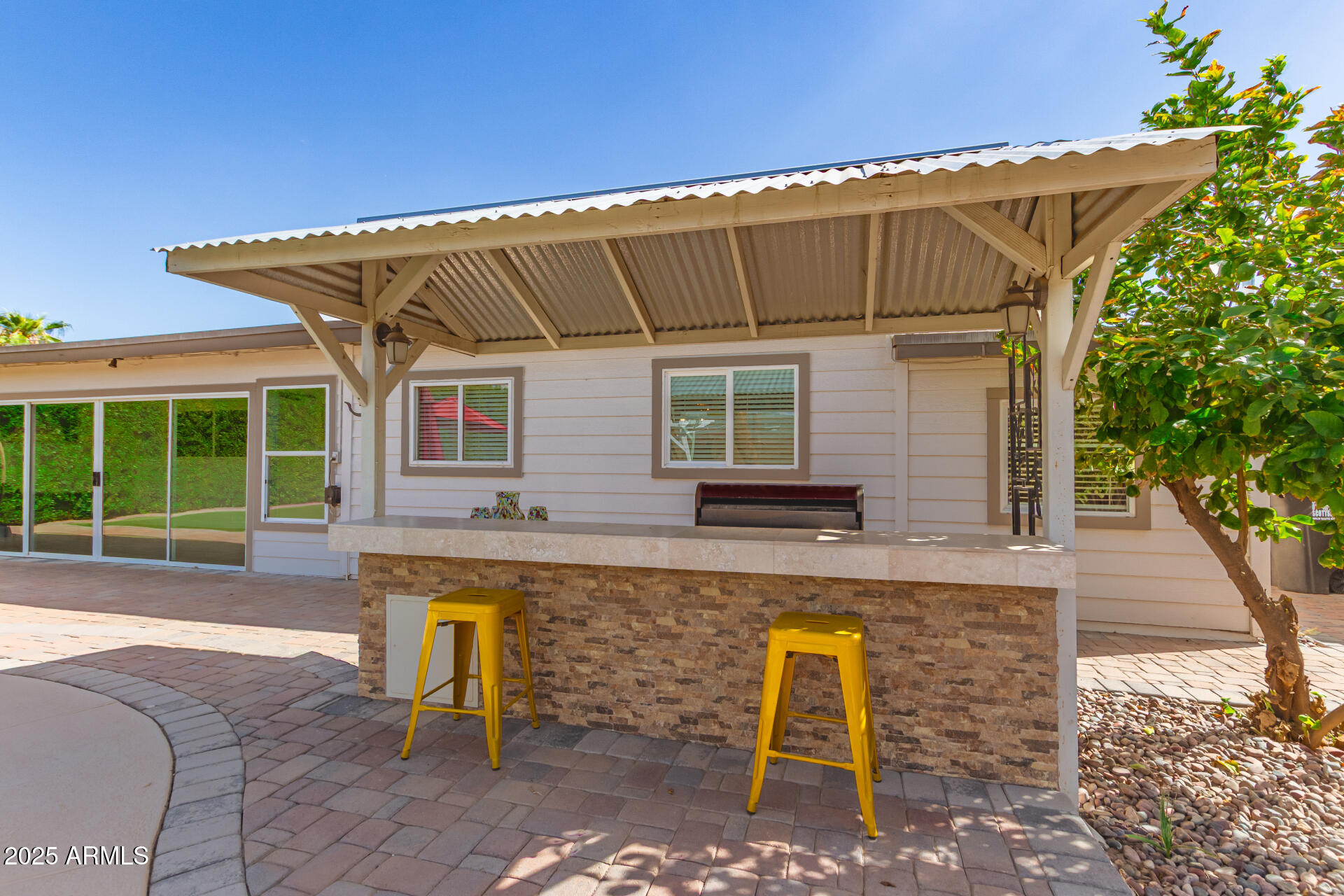 6926 E CULVER Street