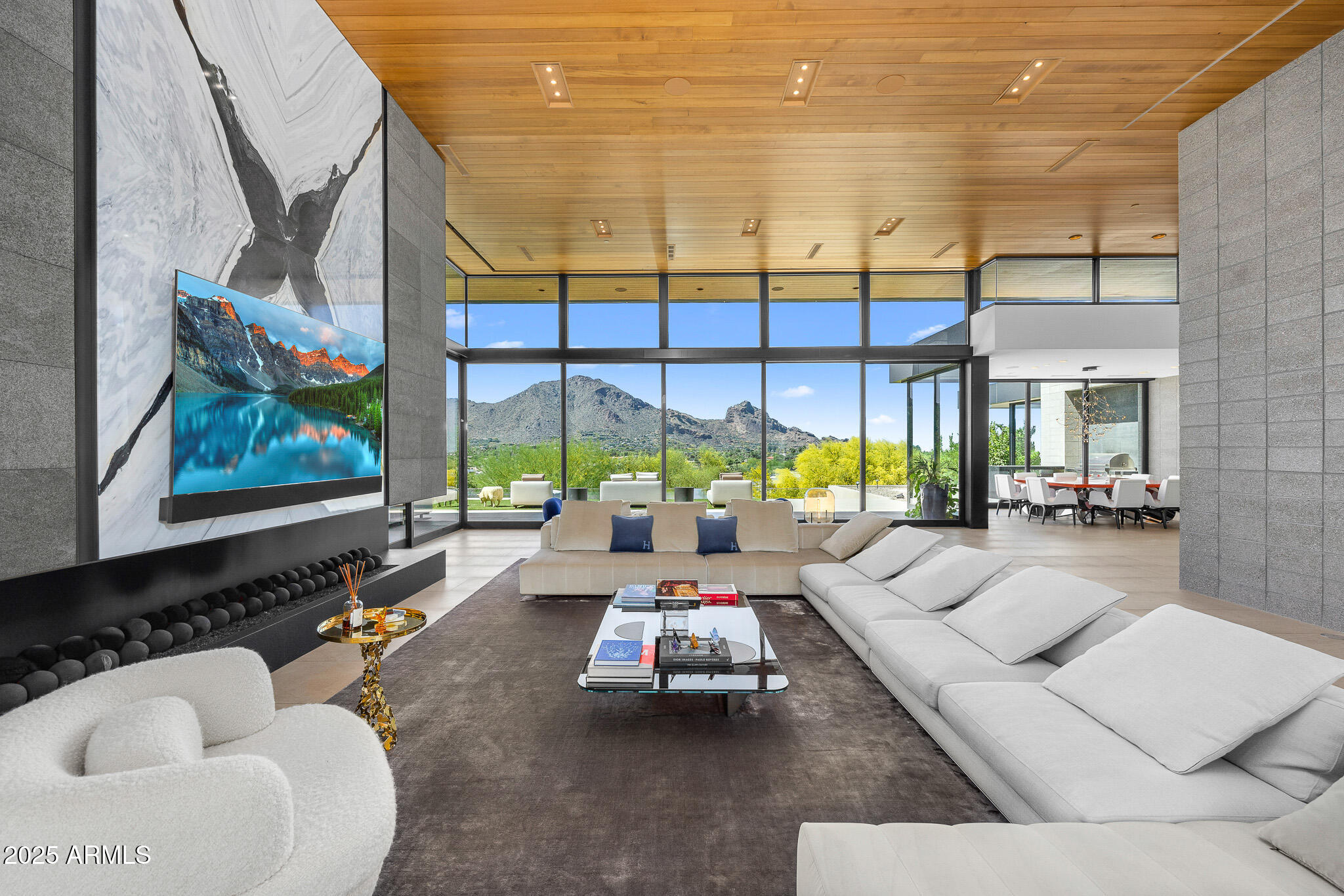 6149 E INDIAN BEND Road