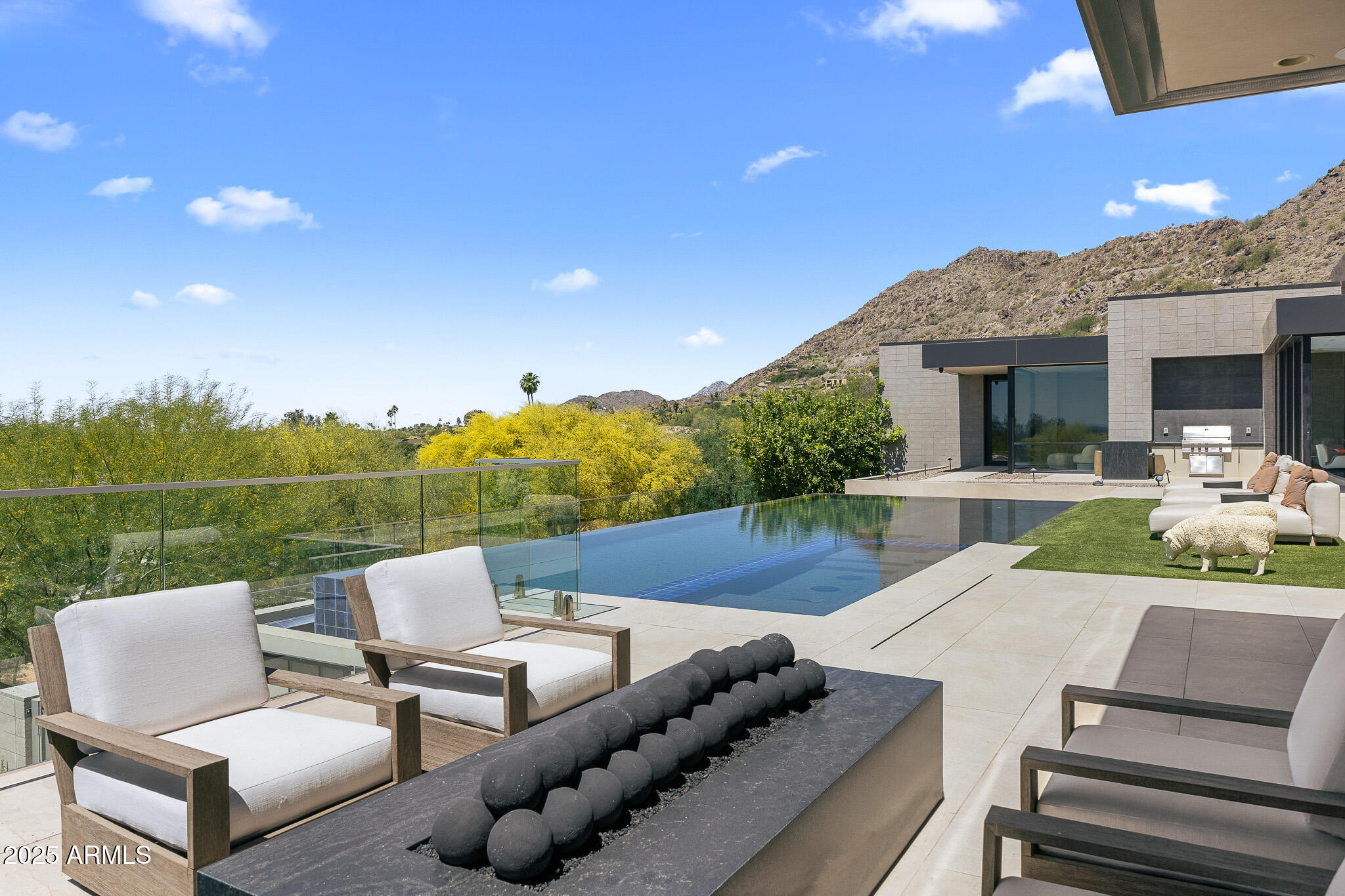 6149 E INDIAN BEND Road