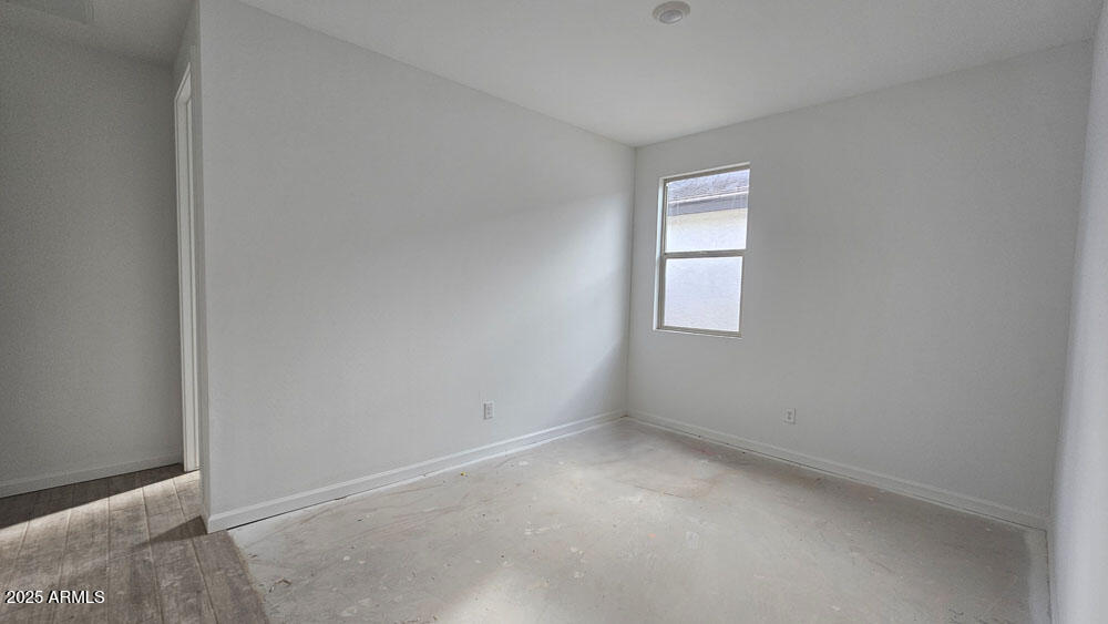 6469 E FIDDLENECK Way