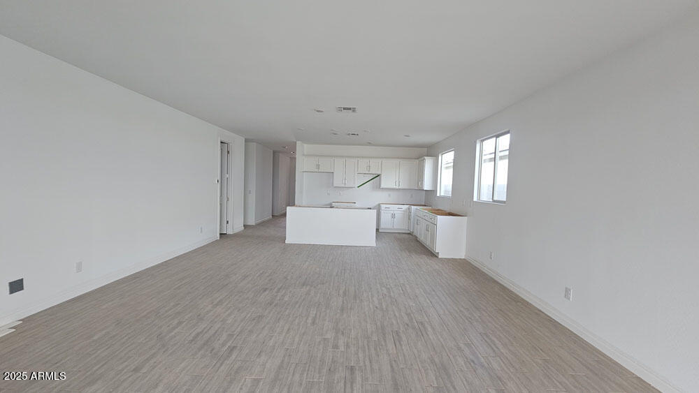 6469 E FIDDLENECK Way