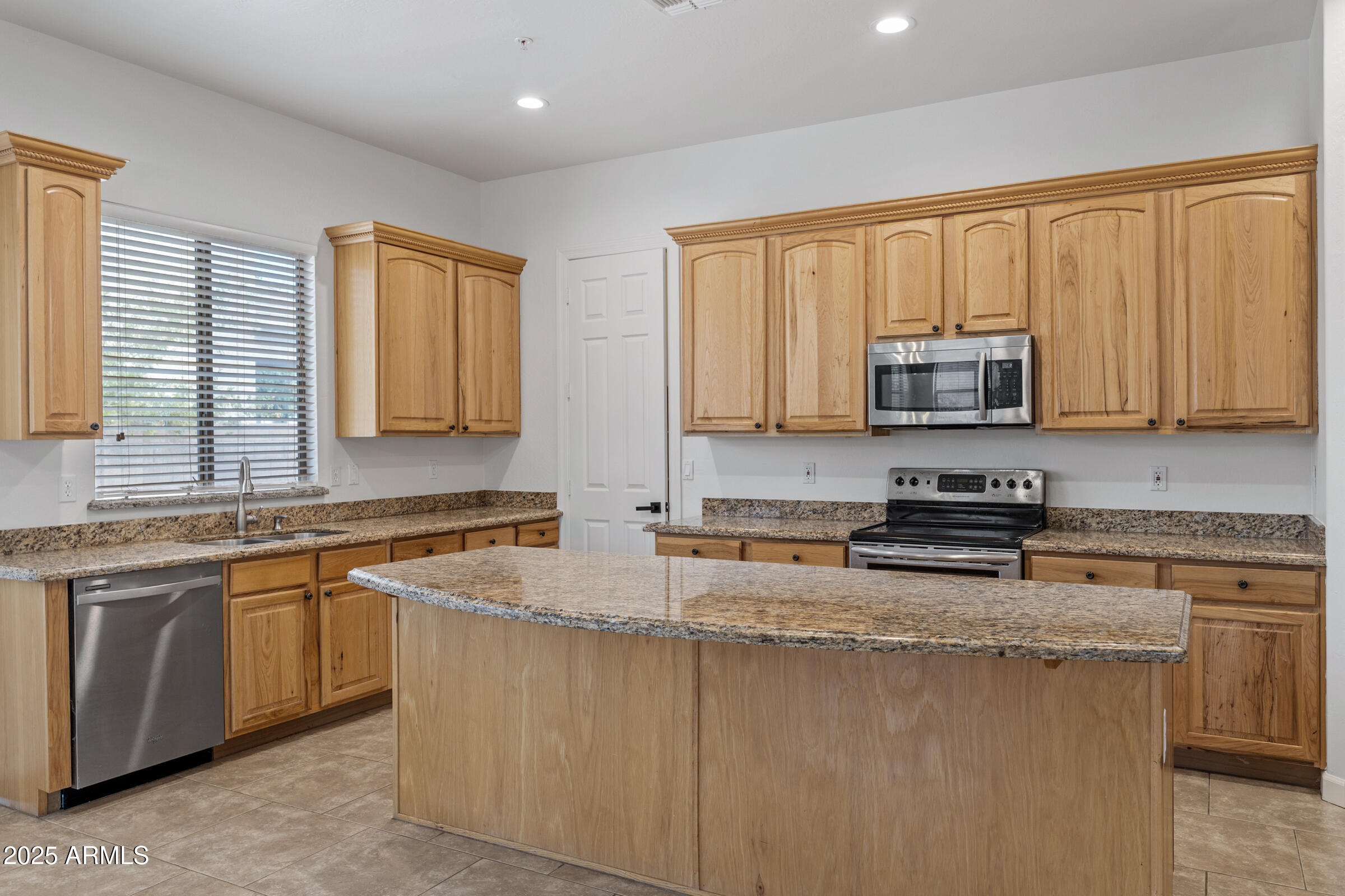 3111 E CANYON CREEK Drive