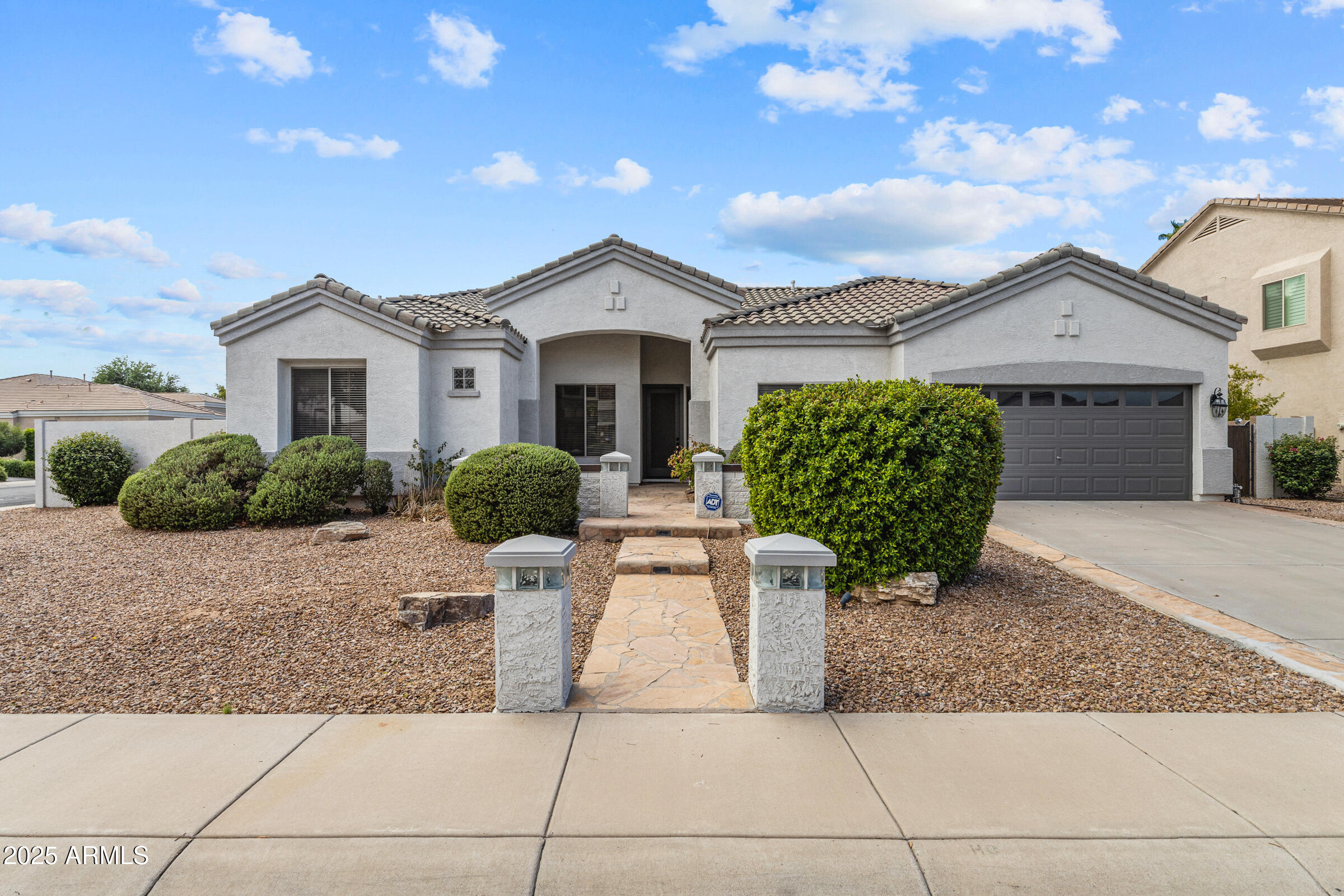 3111 E CANYON CREEK Drive