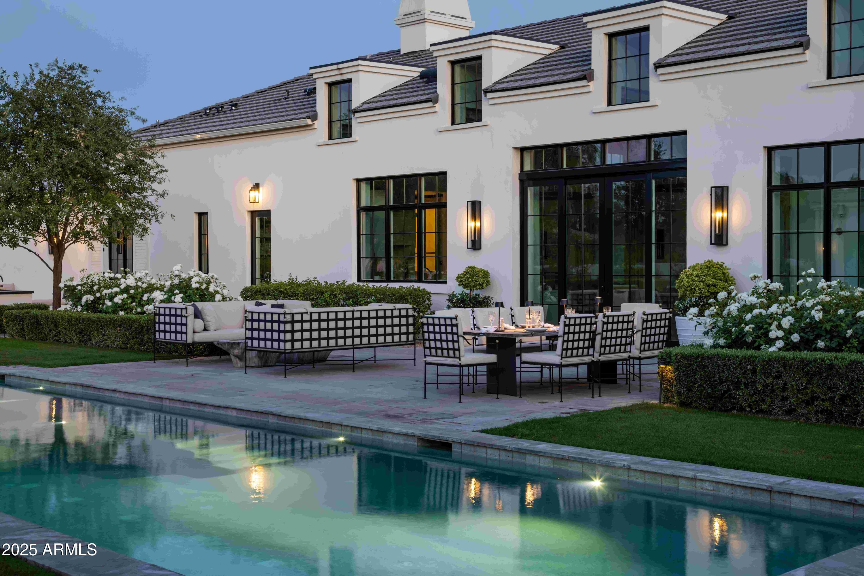 6716 E MALCOMB Drive