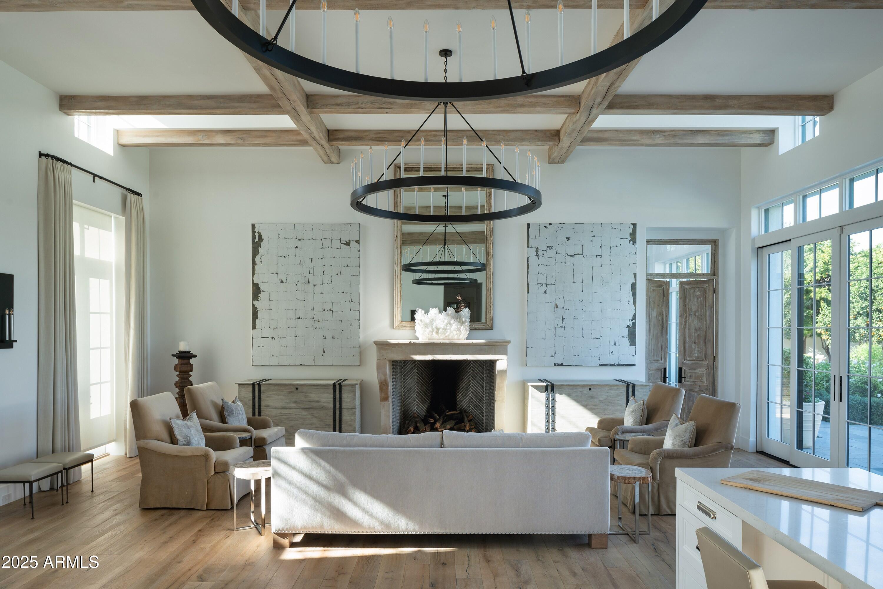 6716 E MALCOMB Drive