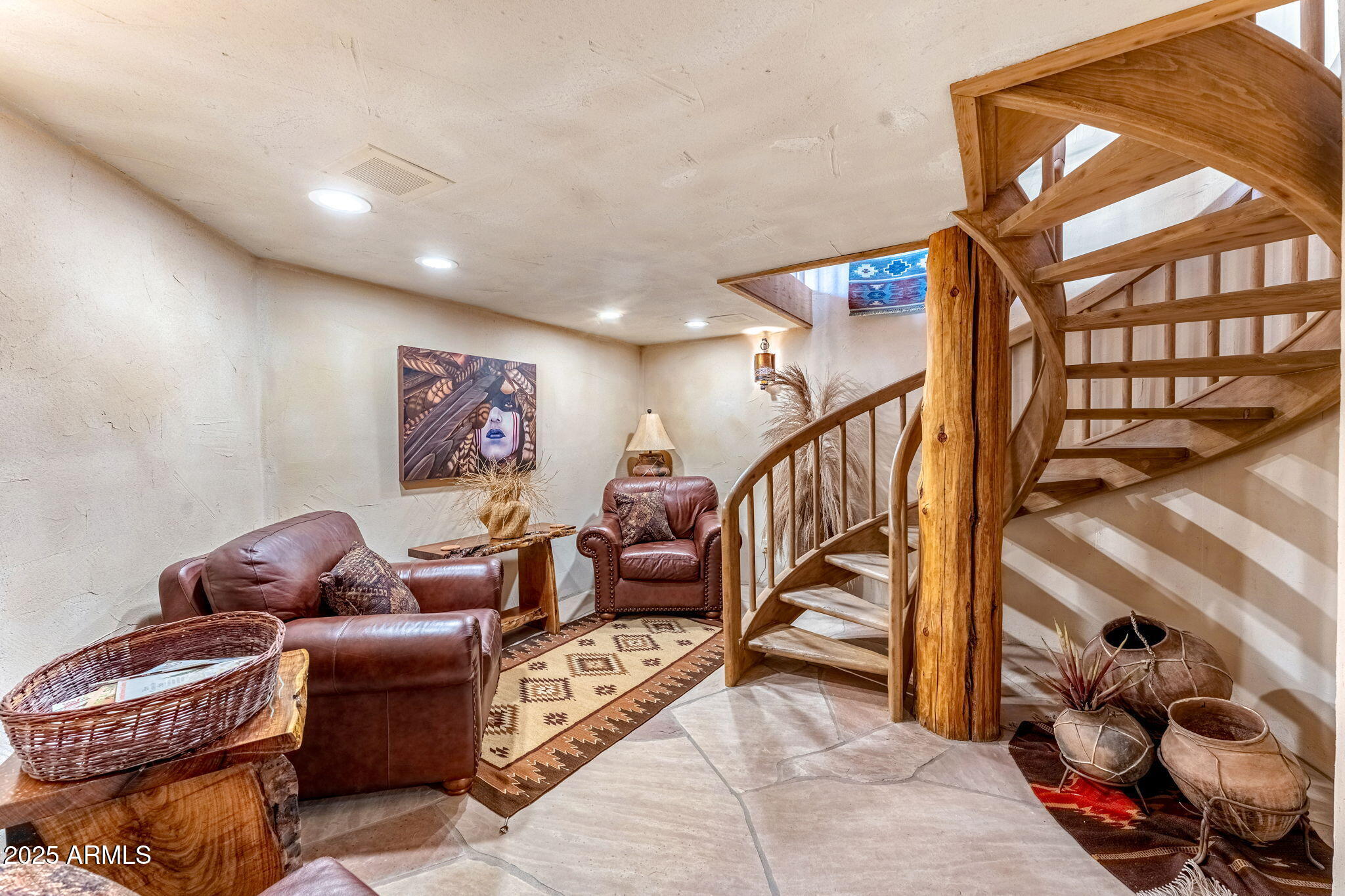 1084 N BOULDER Drive, Carefree