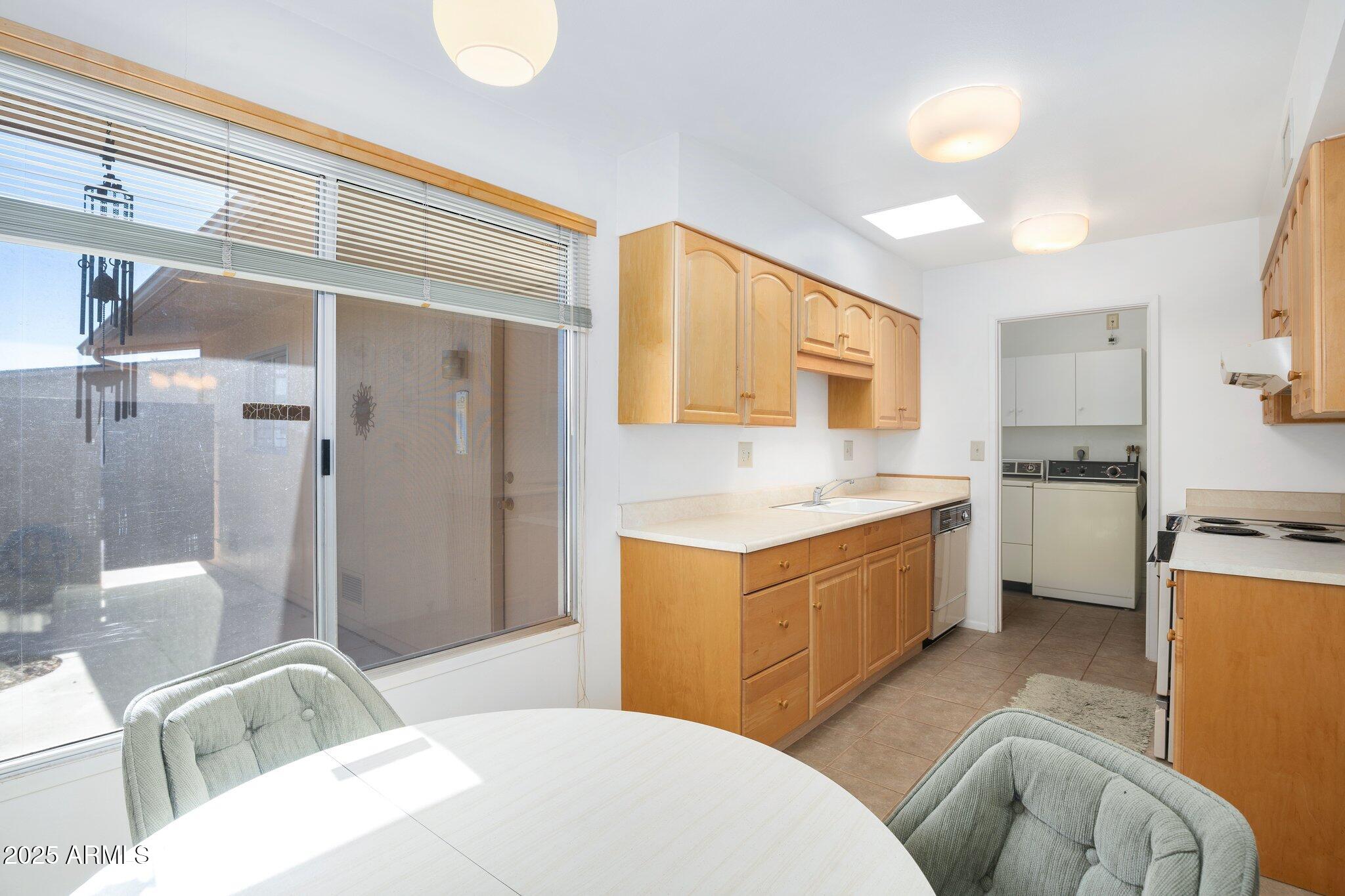 13435 W DESERT GLEN Drive