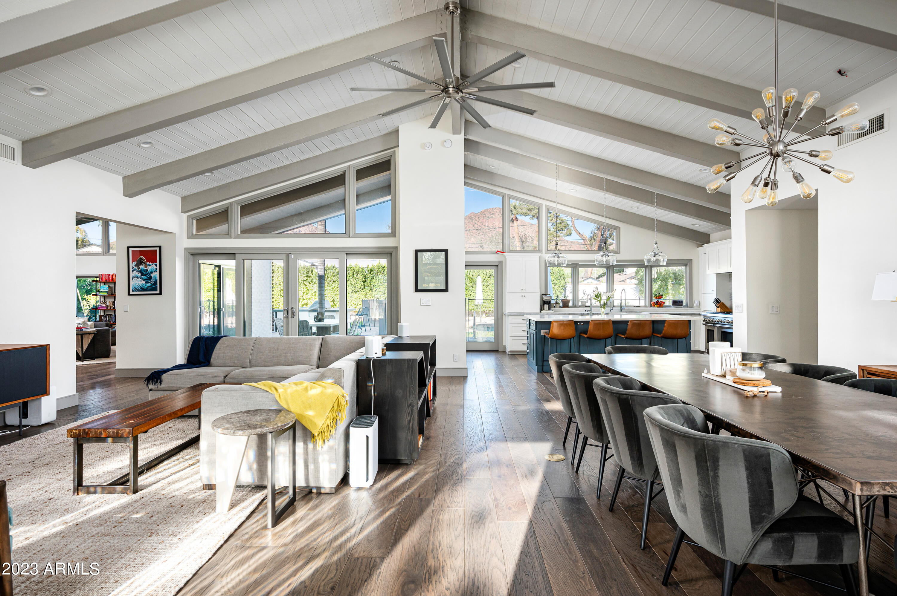 4614 E LAFAYETTE Boulevard