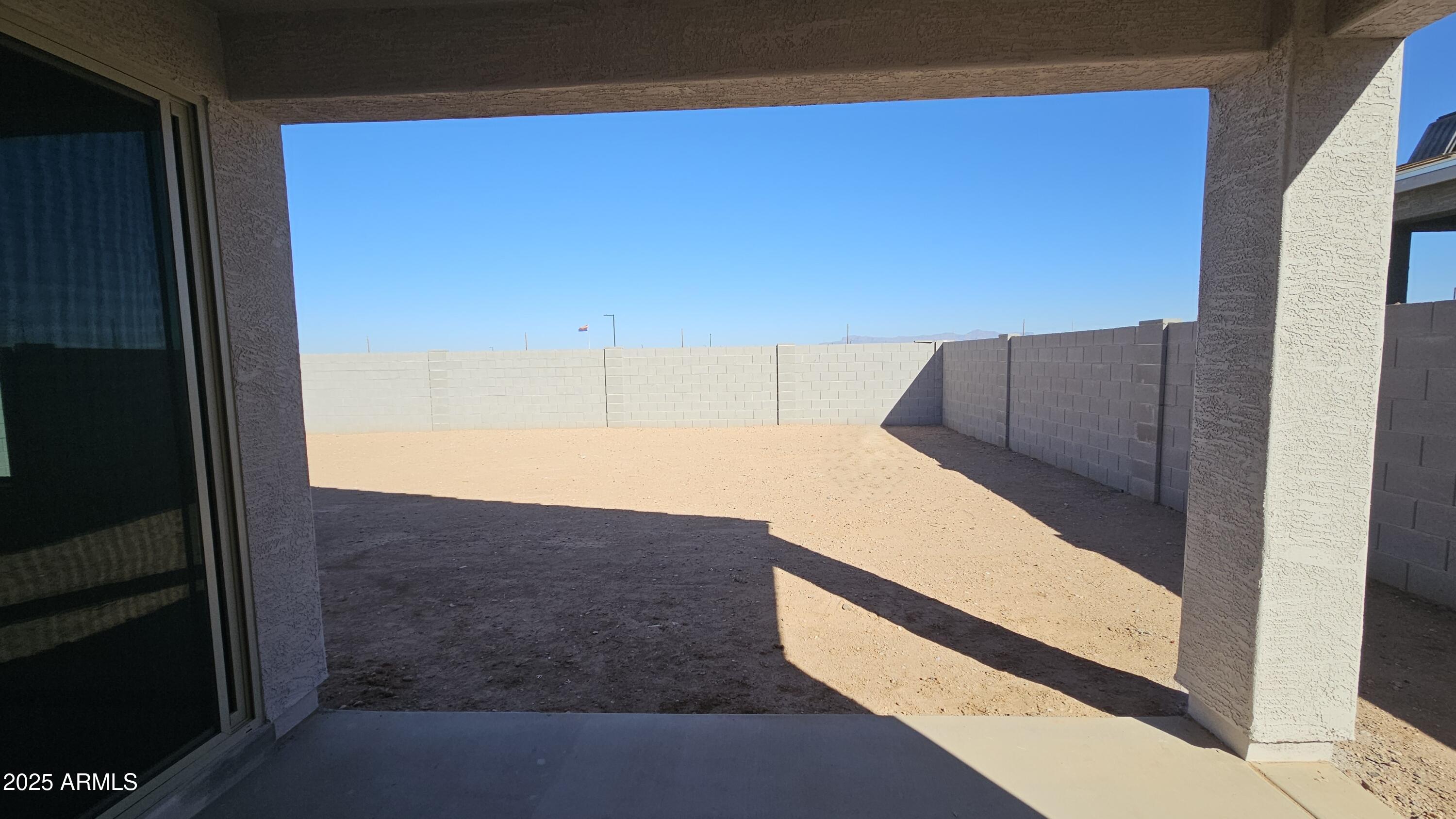 6498 E FIDDLENECK Way