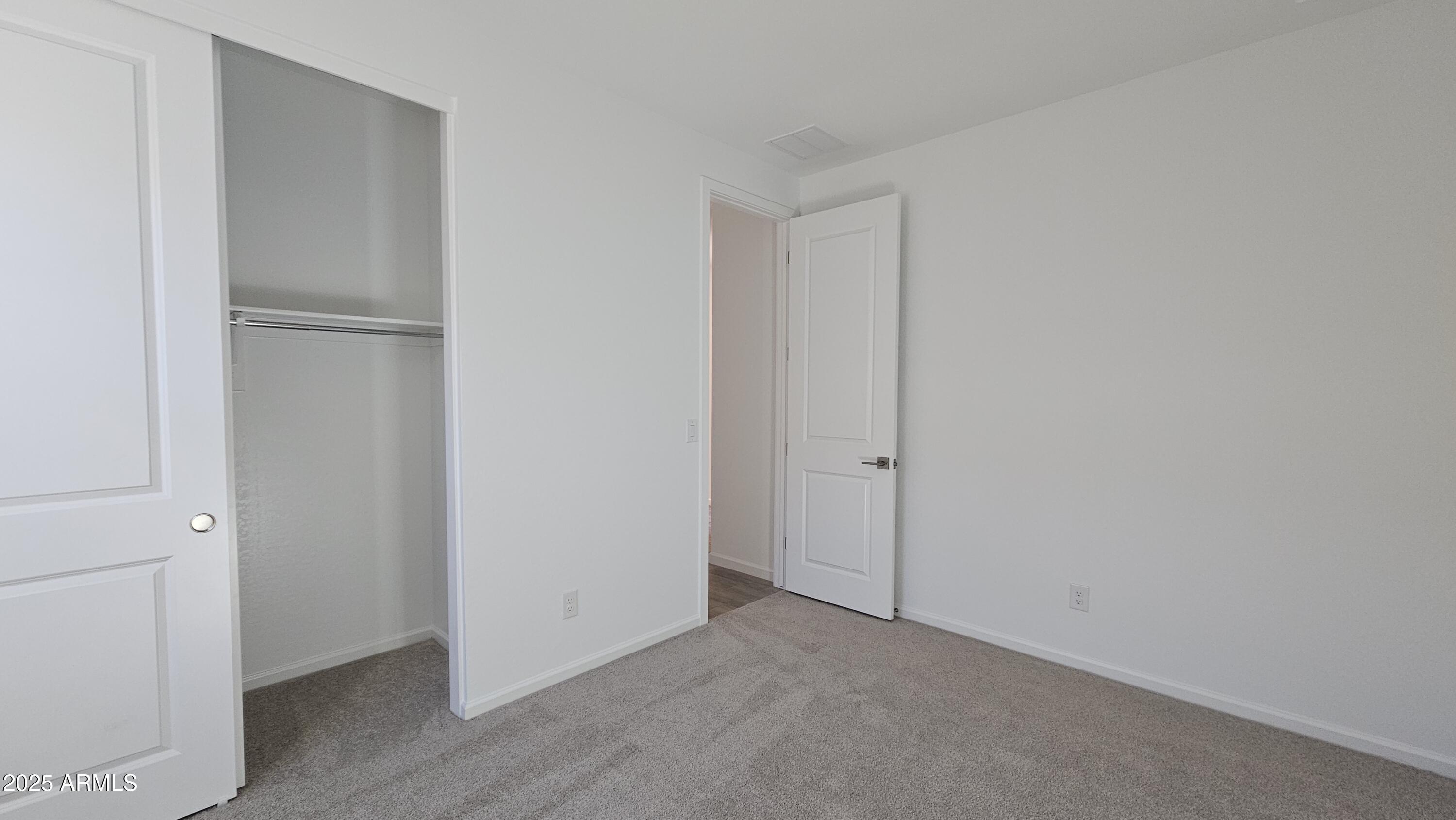 6498 E FIDDLENECK Way