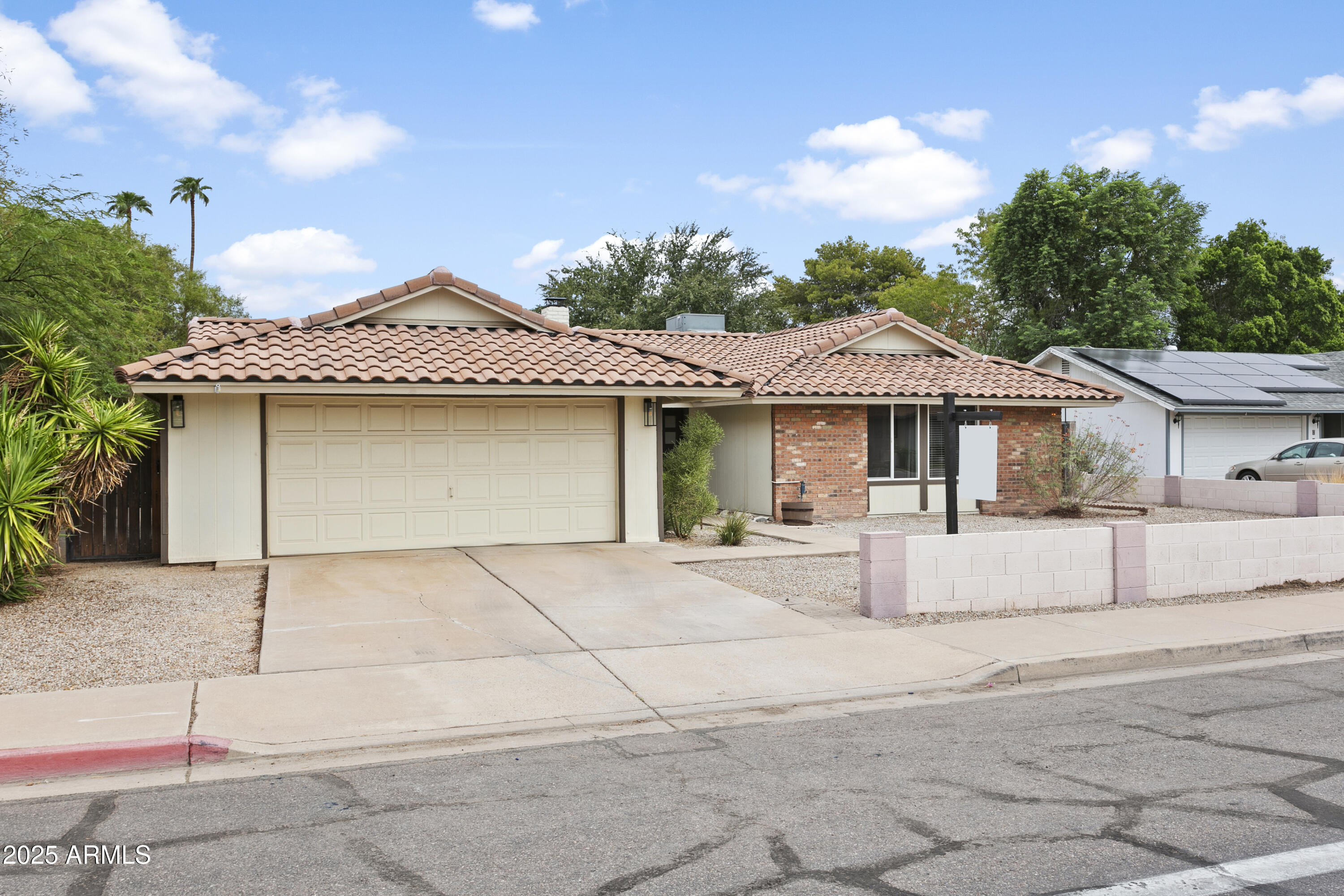 1808 W KEATING Avenue