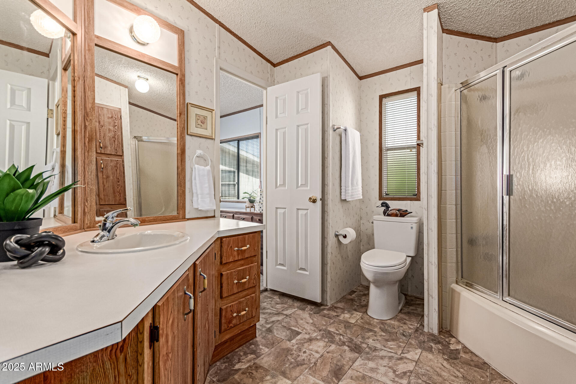 5735 E MCDOWELL Road, 277