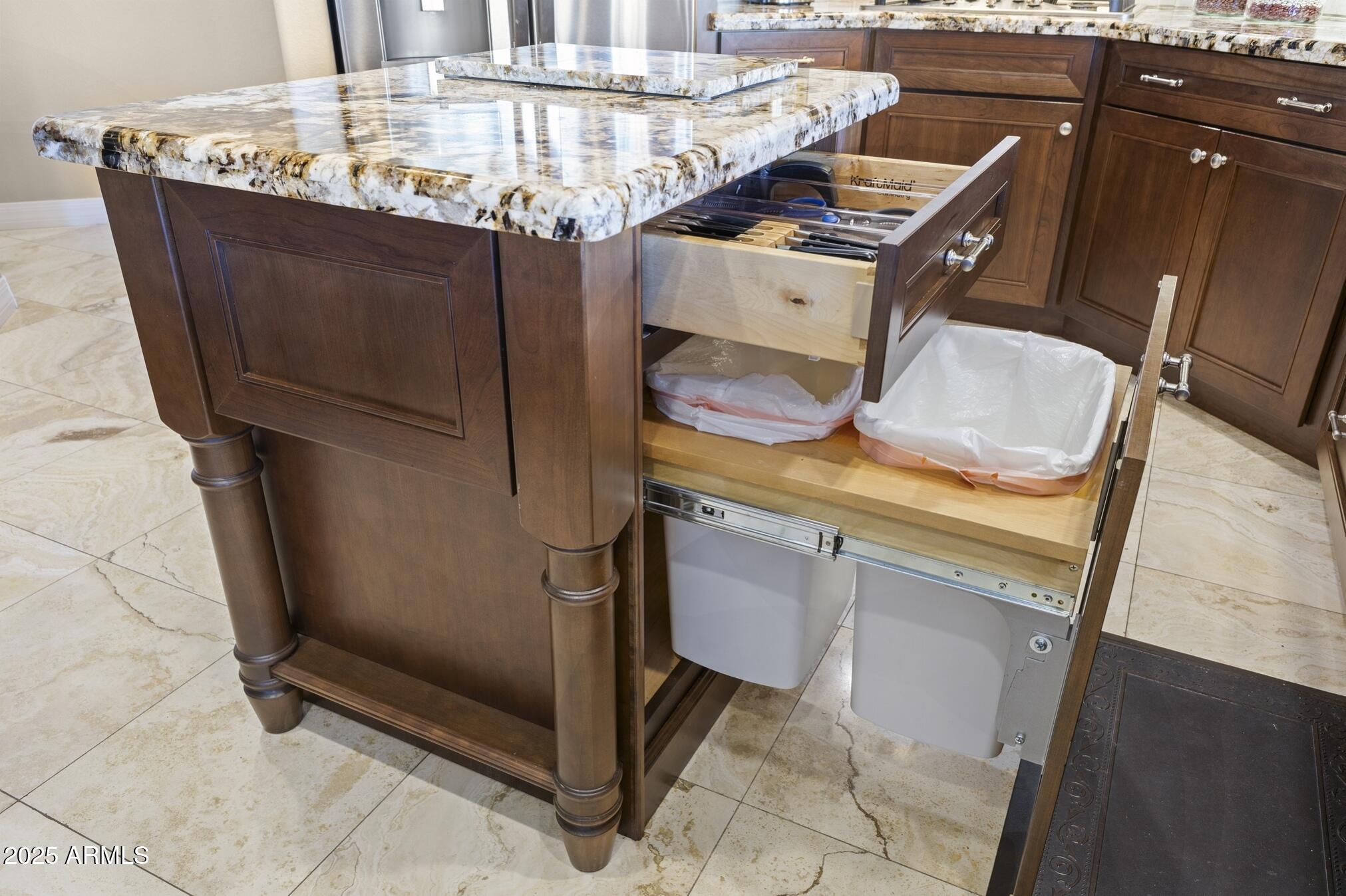 17859 N PEPPERMILL Lane