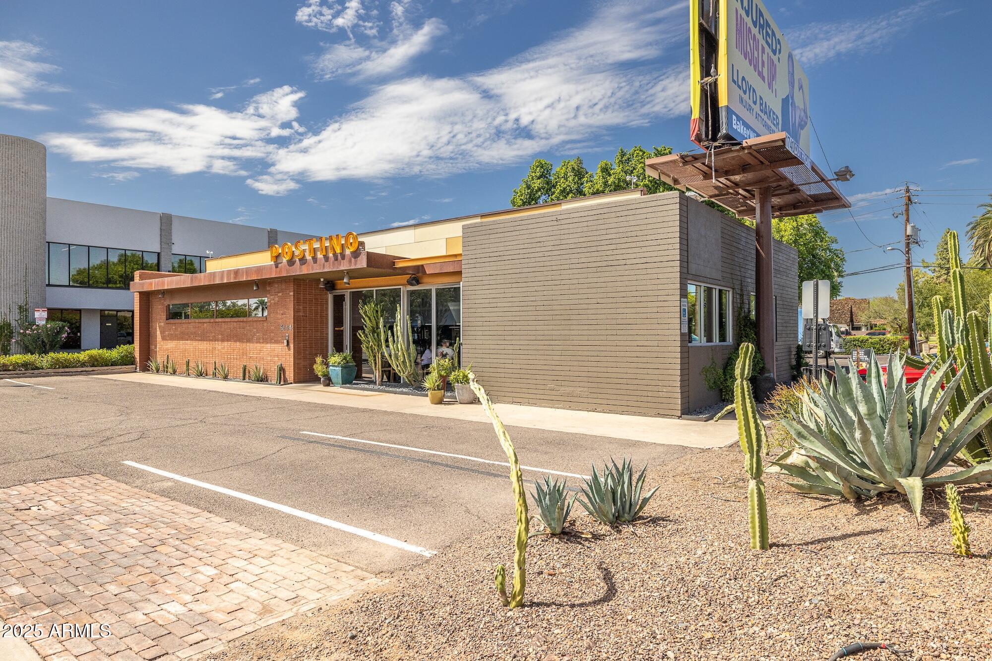 2 W GEORGIA Avenue, 12