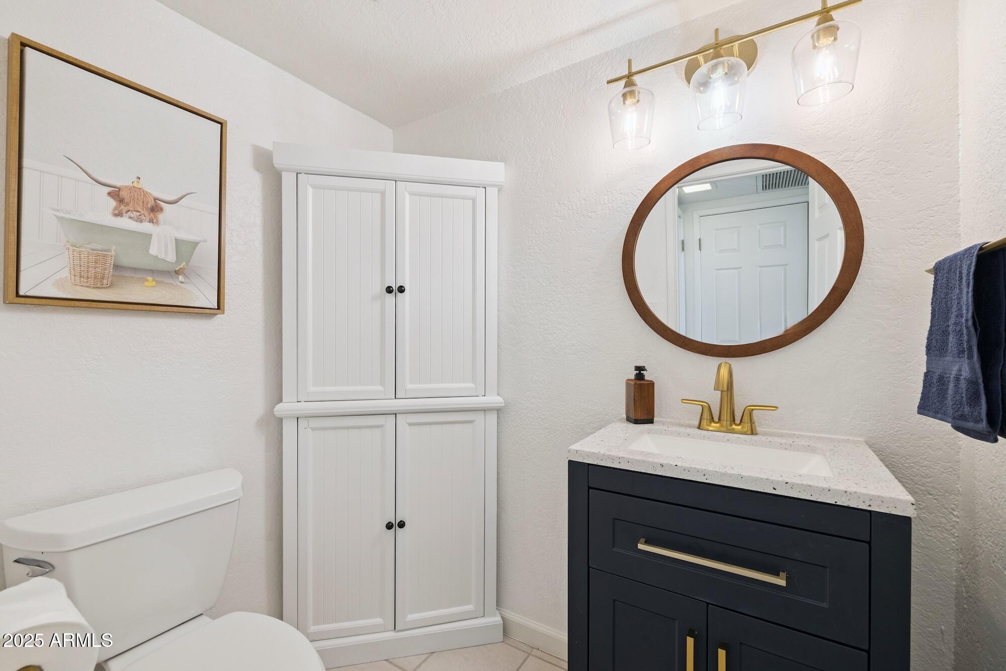 2 W GEORGIA Avenue, 12