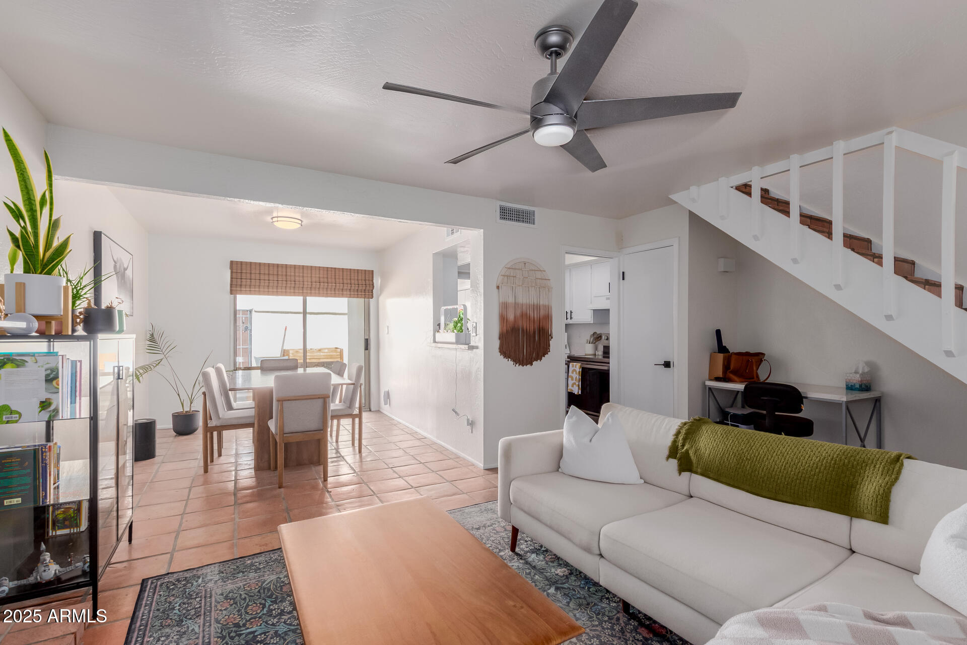 1175 E BELMONT Avenue